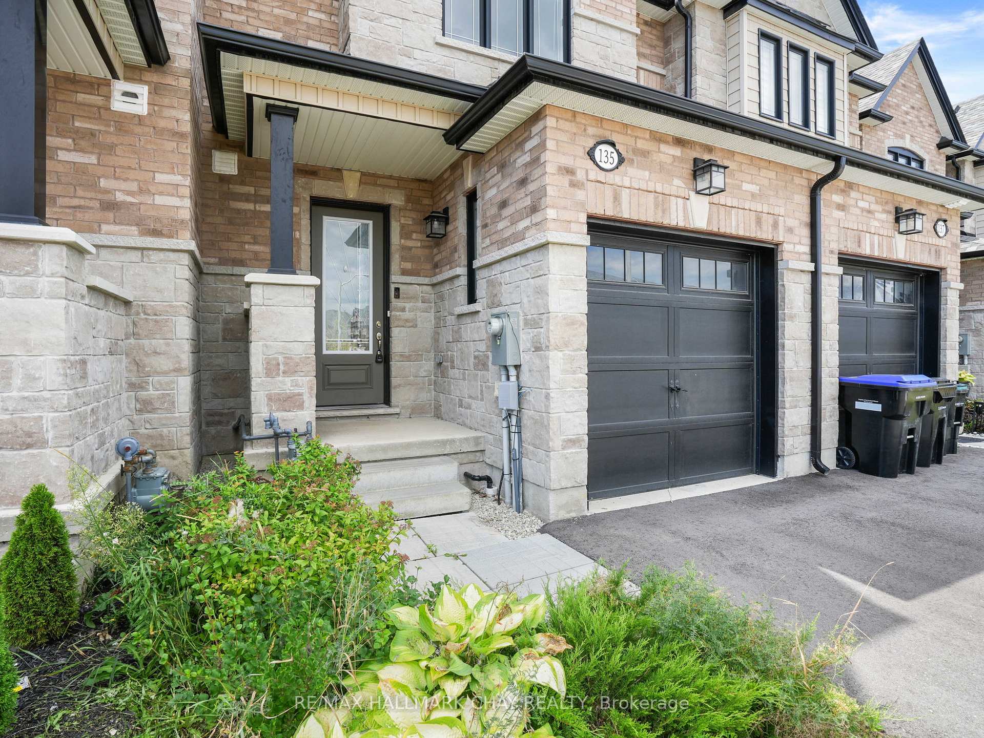 Photo 39 of 135 Walker Boulevard, New Tecumseth, Alliston — HOMEH