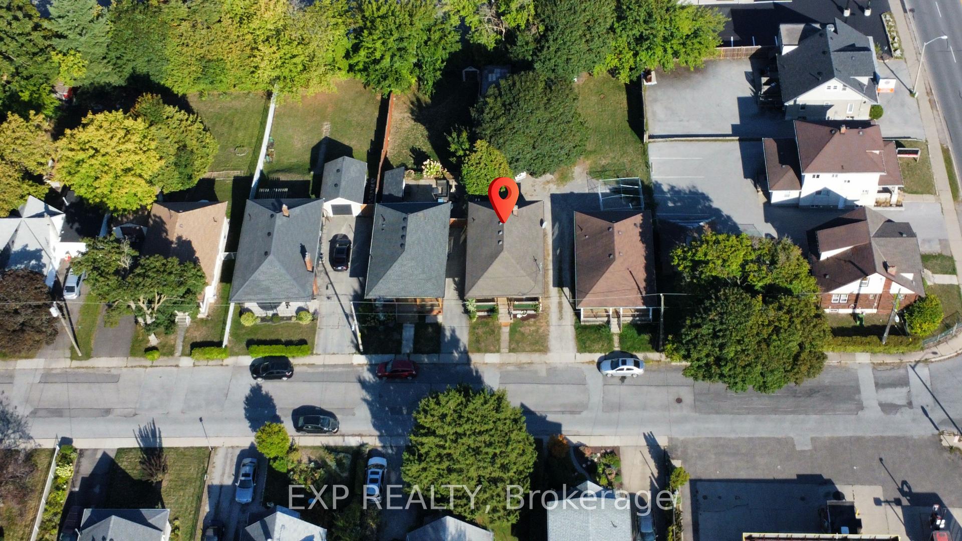 Front of 3968 St Peter Avenue