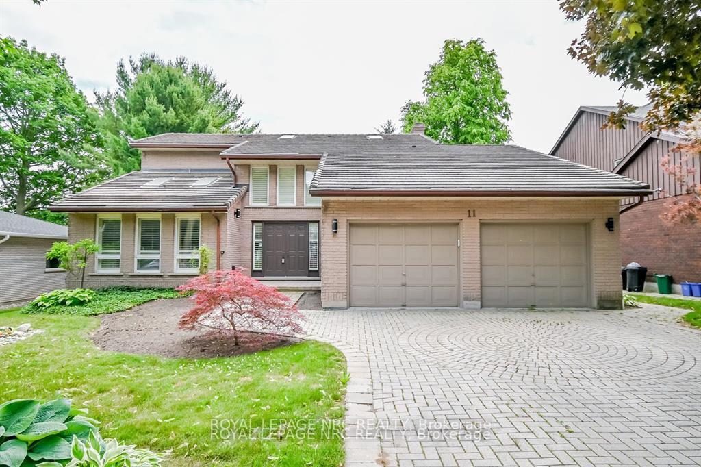 Photo 3 of 11 Forest Hill Crescent, Pelham, Fonthill — HOMEH