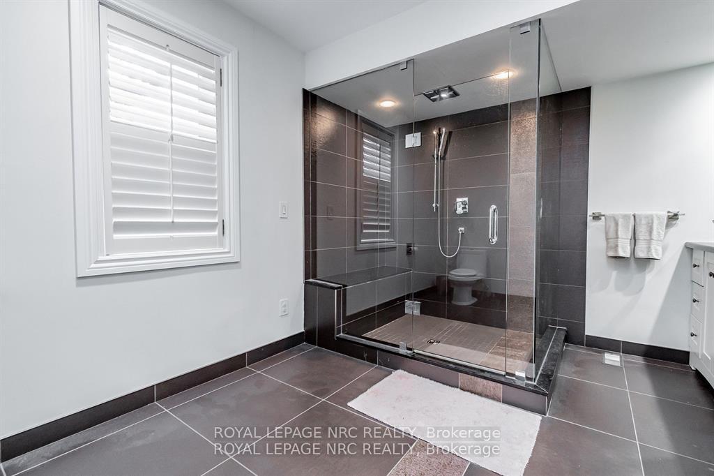 Photo 23 of 11 Forest Hill Crescent, Pelham, Fonthill — HOMEH