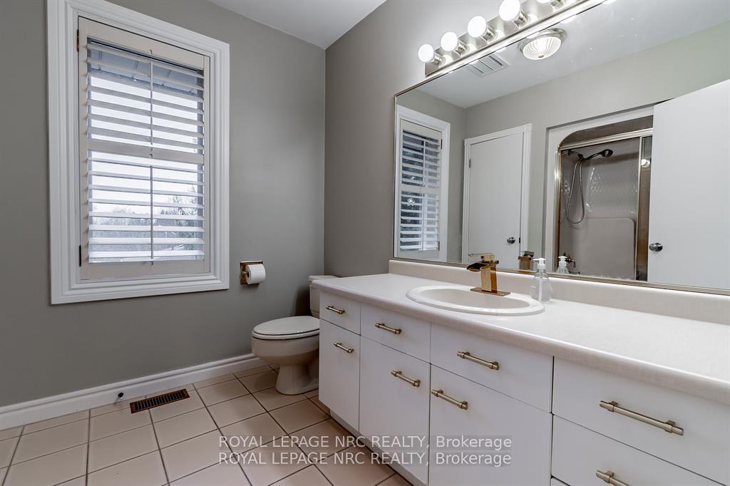 Photo 24 of 11 Forest Hill Crescent, Pelham, Fonthill — HOMEH