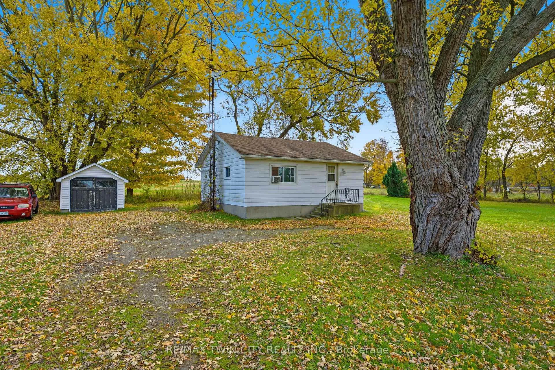 Photo 1 of 2094 Cockshutt Road, Norfolk, Townsend — HOMEH
