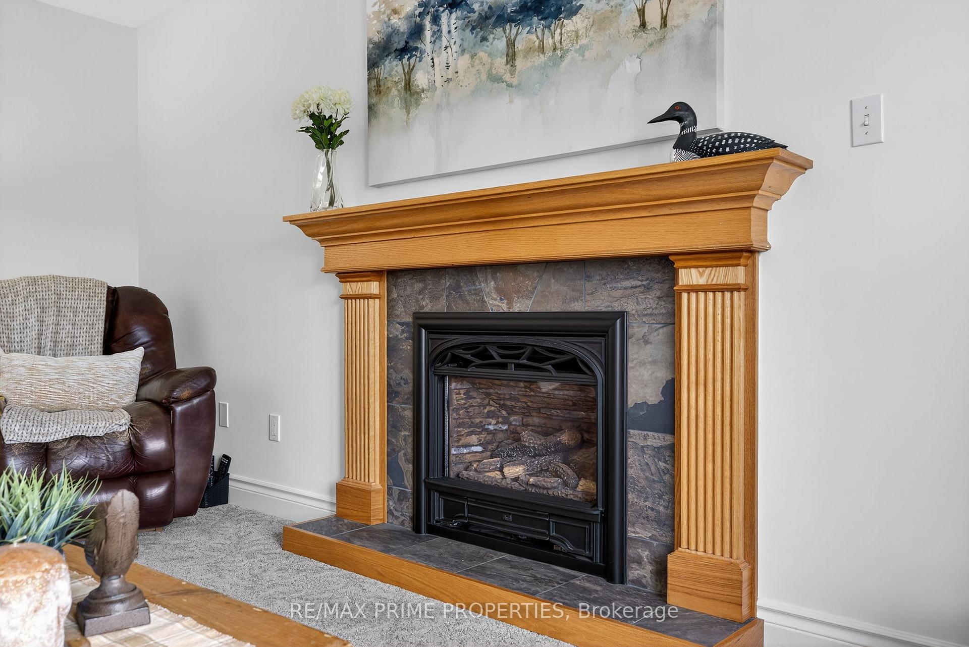 Photo 16 of 396 Devanjan Circle, Newmarket, Gorham-College Manor — HOMEH