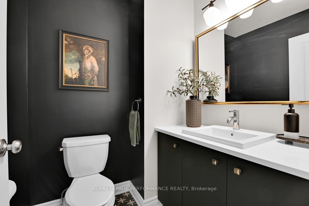Photo 15 of 22 Verglas Lane, Ottawa, Mer Bleue/Bradley Estates/Anderson Park — HOMEH