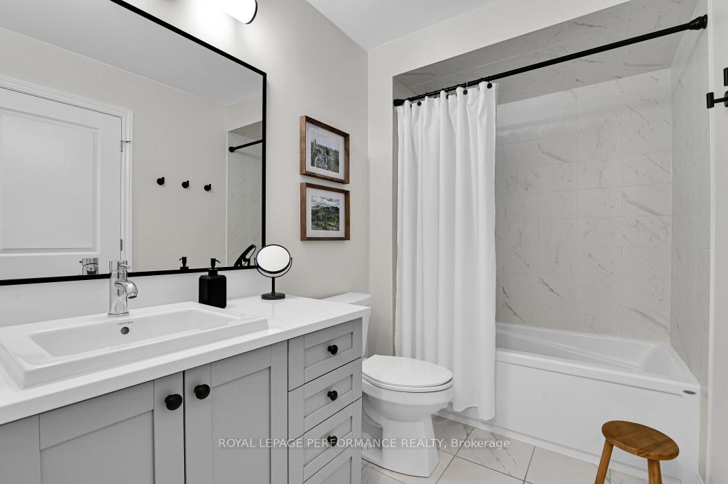 Photo 27 of 22 Verglas Lane, Ottawa, Mer Bleue/Bradley Estates/Anderson Park — HOMEH