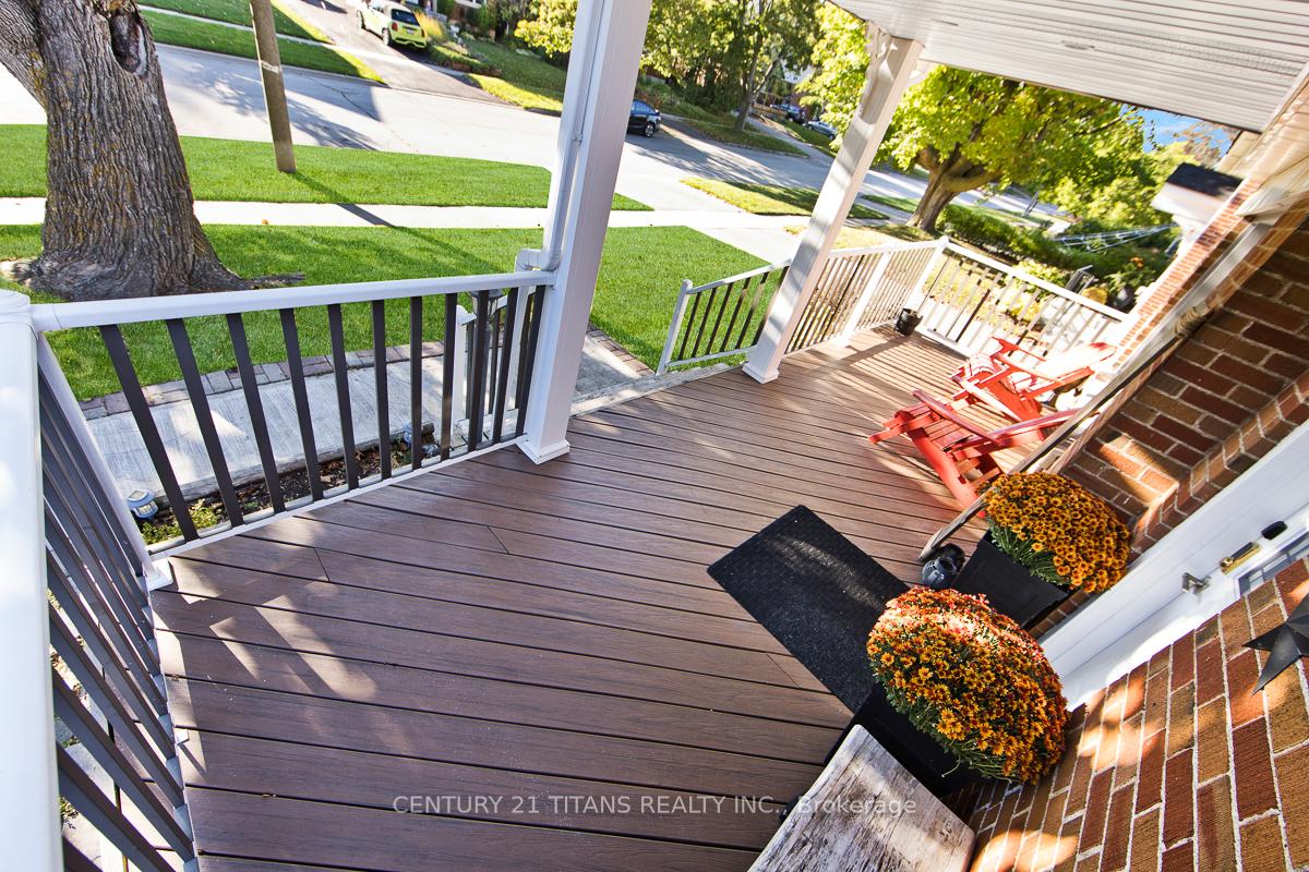 Photo 3 of 857 Masson Street, Oshawa, Centennial — HOMEH