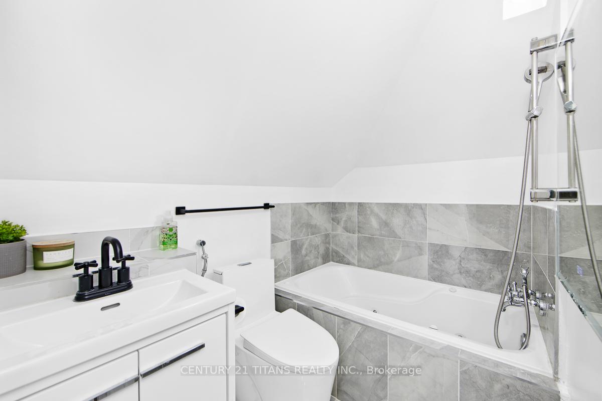 Photo 14 of 857 Masson Street, Oshawa, Centennial — HOMEH