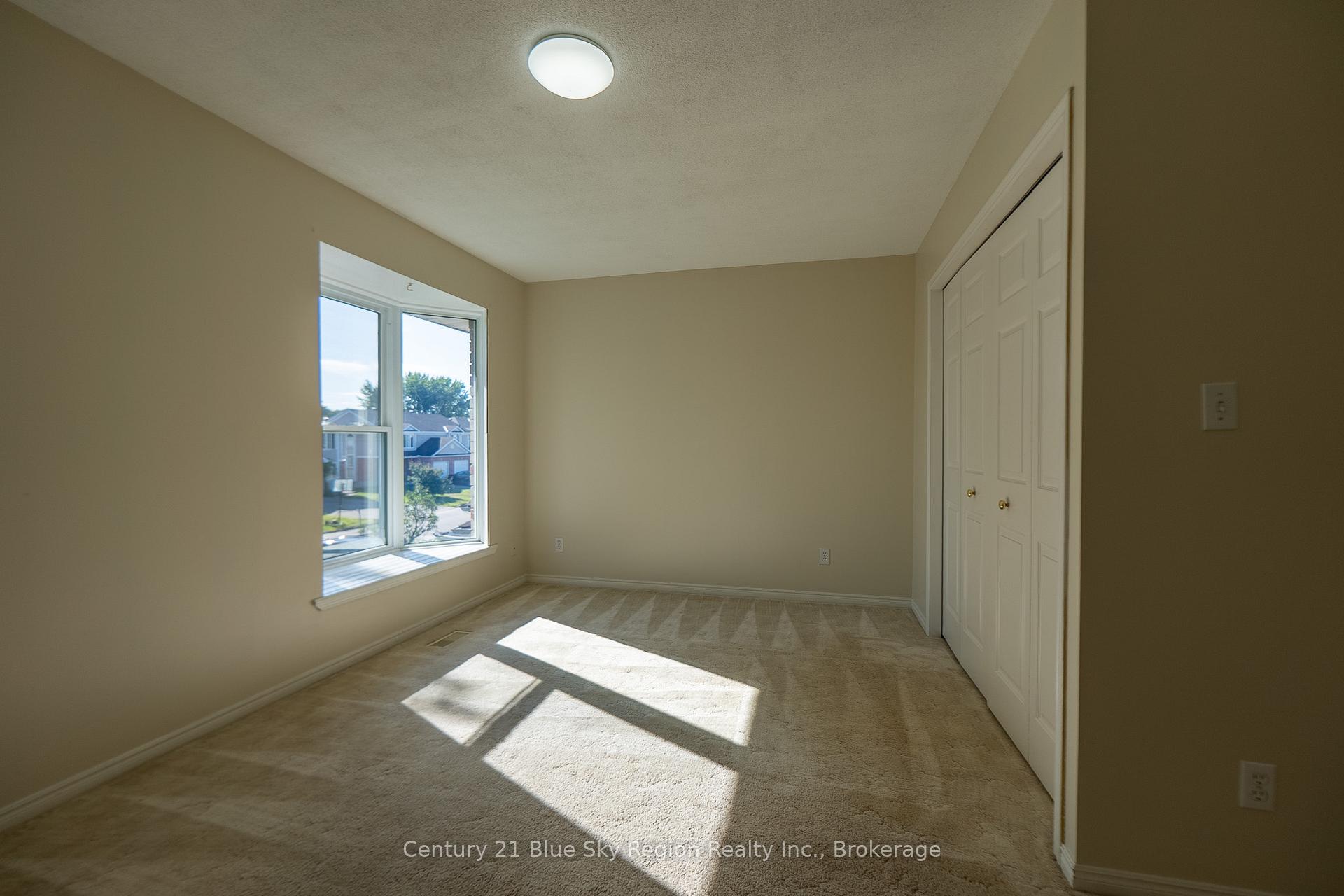 Photo 13 of 229 Labreche Drive, North Bay, Ferris — HOMEH