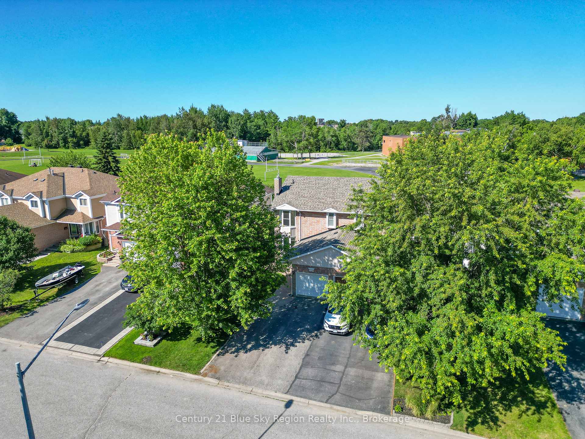 Photo 31 of 229 Labreche Drive, North Bay, Ferris — HOMEH