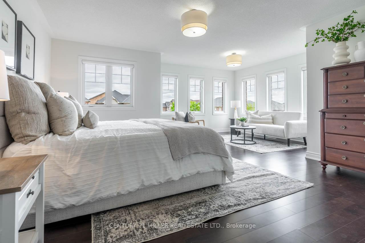 Photo 25 of 373 Kincardine Terrace, Milton, Scott — HOMEH