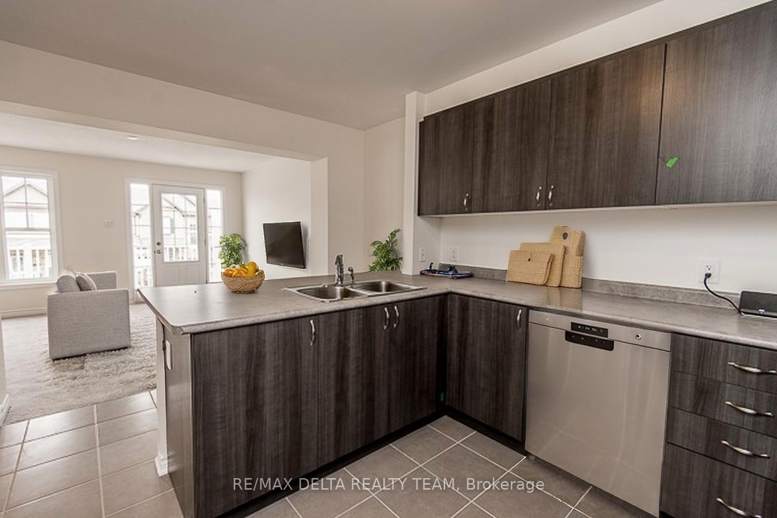 Photo 6 of 179 Soleil Avenue, Ottawa, Notting Hill/Summerside — HOMEH