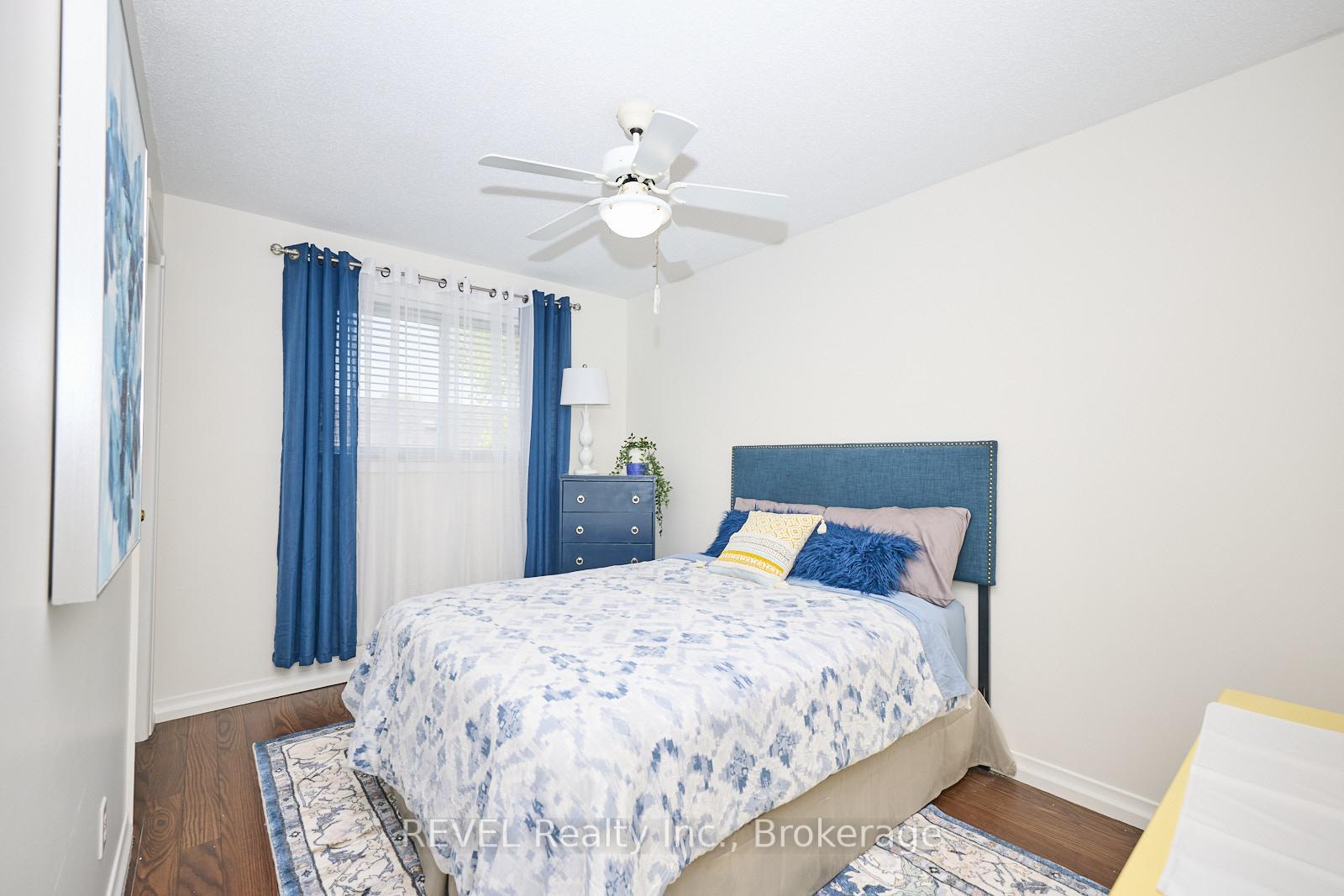 Photo 12 of 6585 Kuhn Crescent, Niagara Falls, West Wood — HOMEH