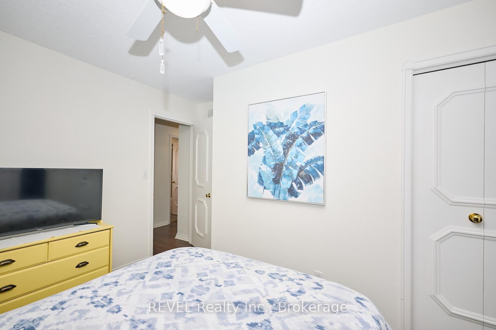 Photo 13 of 6585 Kuhn Crescent, Niagara Falls, West Wood — HOMEH