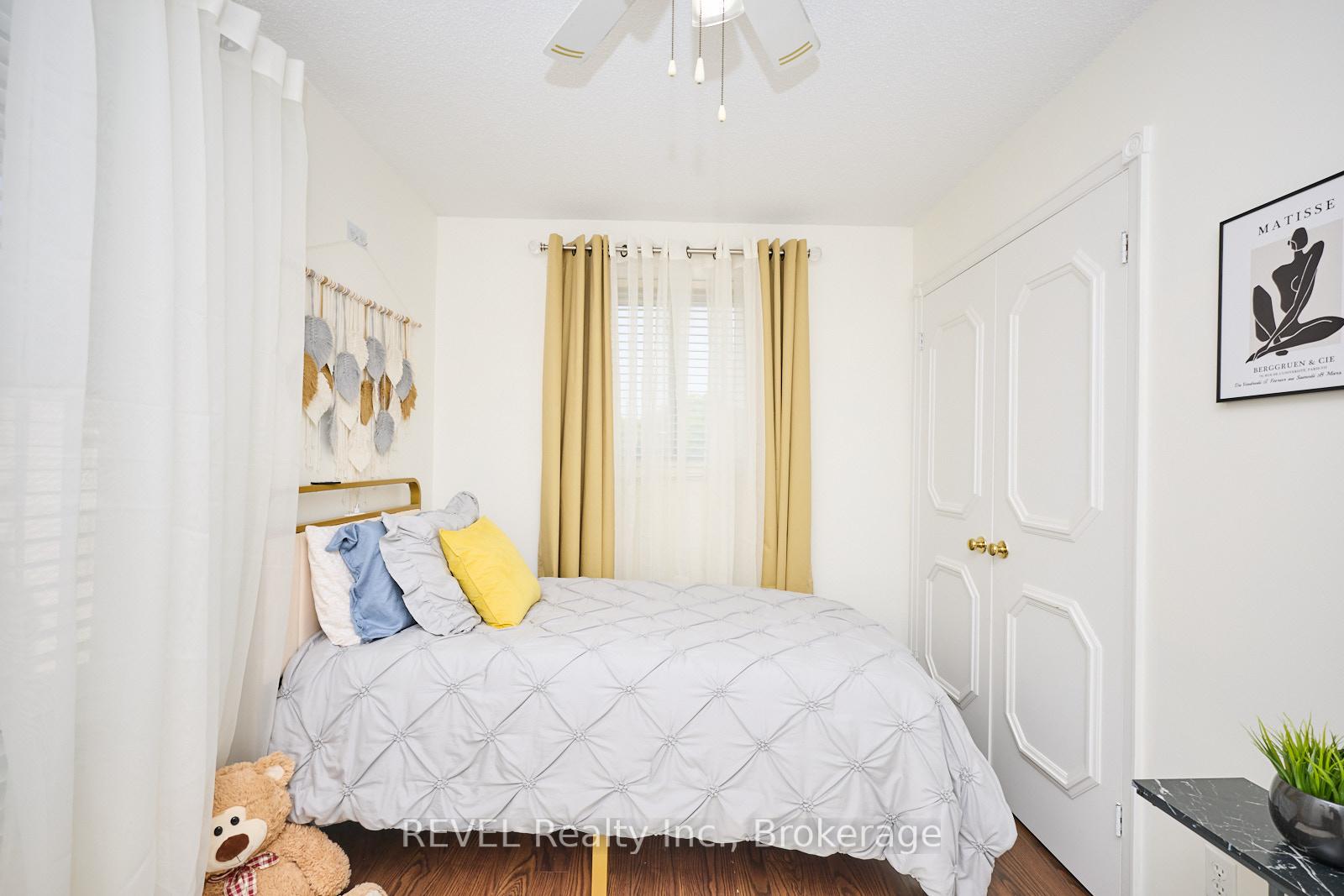 Photo 15 of 6585 Kuhn Crescent, Niagara Falls, West Wood — HOMEH