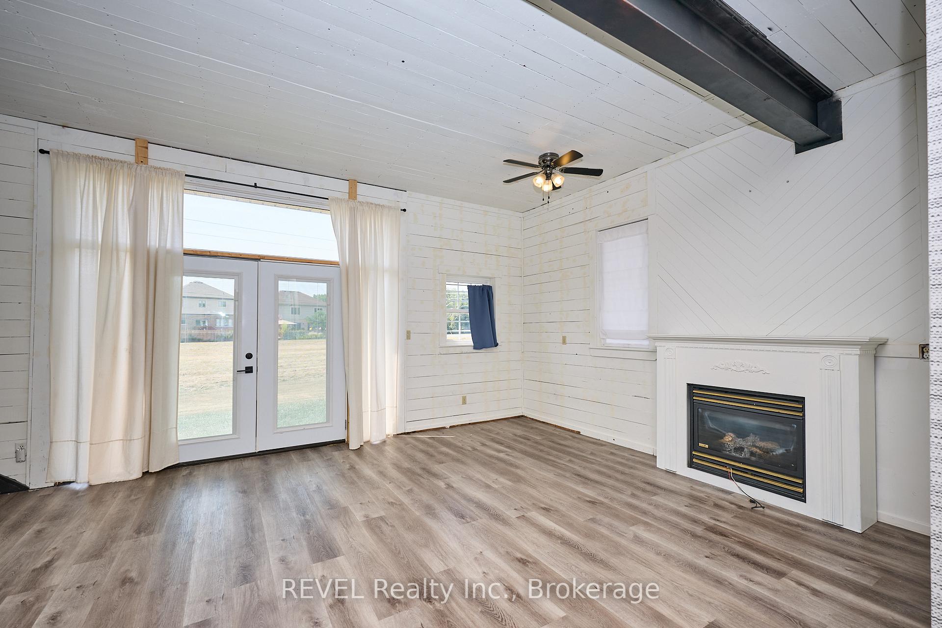 Photo 32 of 6585 Kuhn Crescent, Niagara Falls, West Wood — HOMEH
