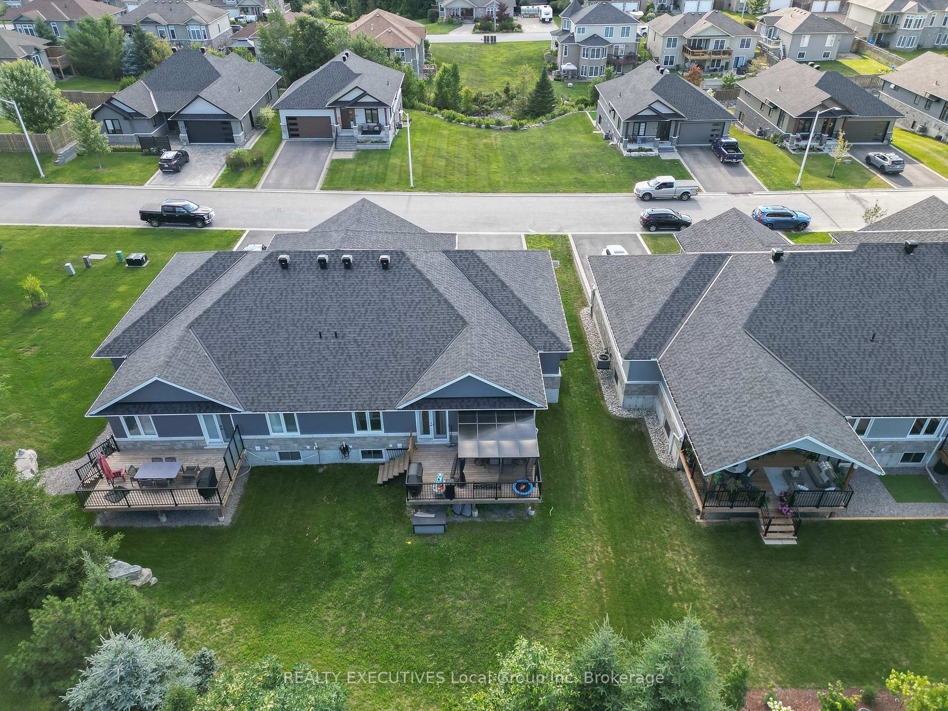 Photo 5 of 6 Silver Maple Lane, North Bay, Airport — HOMEH