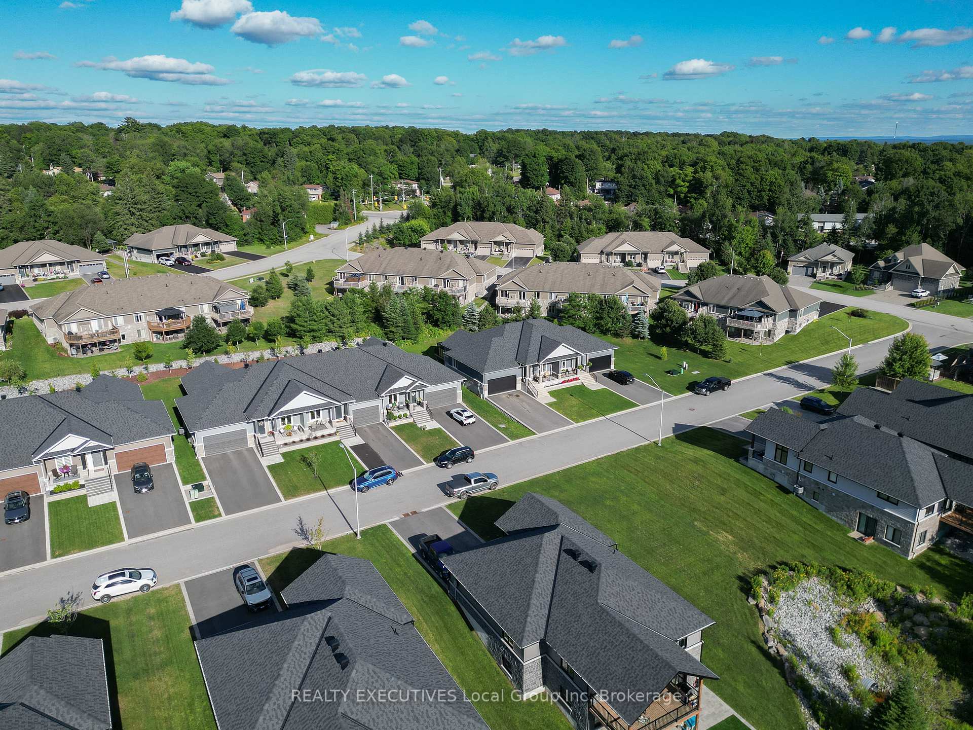 Photo 6 of 6 Silver Maple Lane, North Bay, Airport — HOMEH