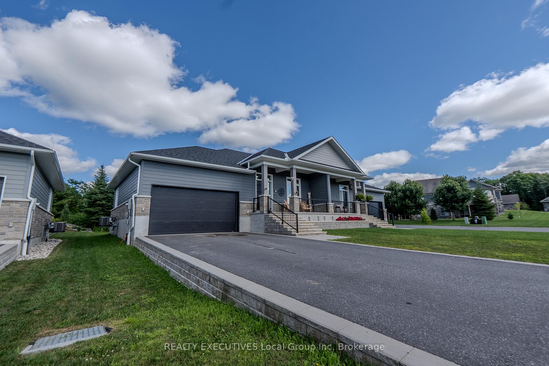 Photo 10 of 6 Silver Maple Lane, North Bay, Airport — HOMEH
