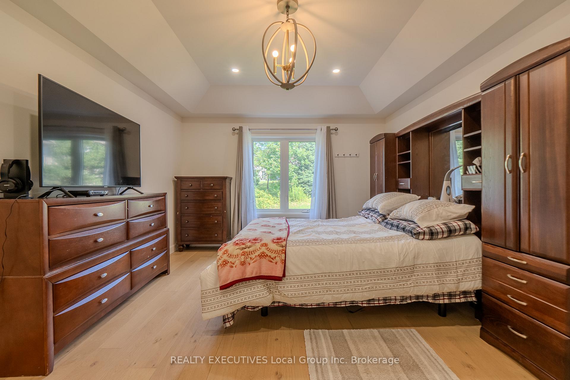 Photo 28 of 6 Silver Maple Lane, North Bay, Airport — HOMEH