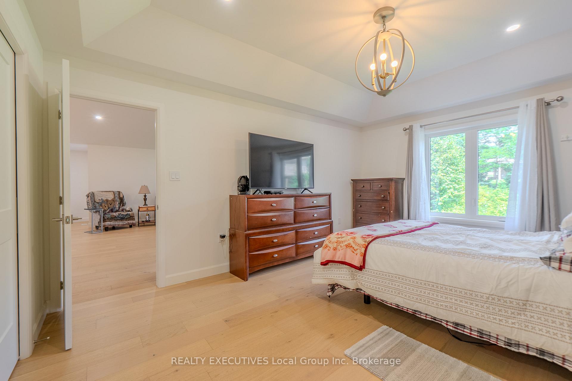 Photo 32 of 6 Silver Maple Lane, North Bay, Airport — HOMEH