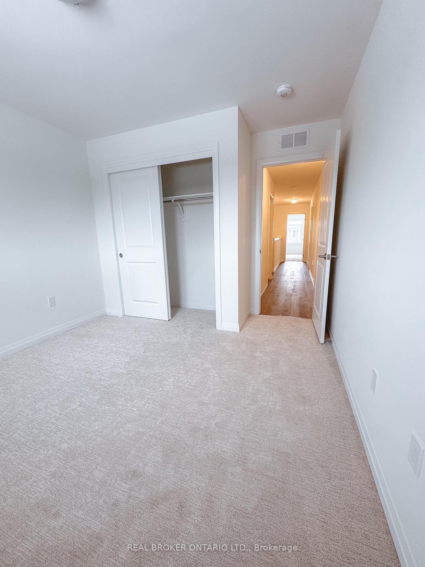Photo 17 of 28 Samuel Avenue, Pelham, Fonthill — HOMEH