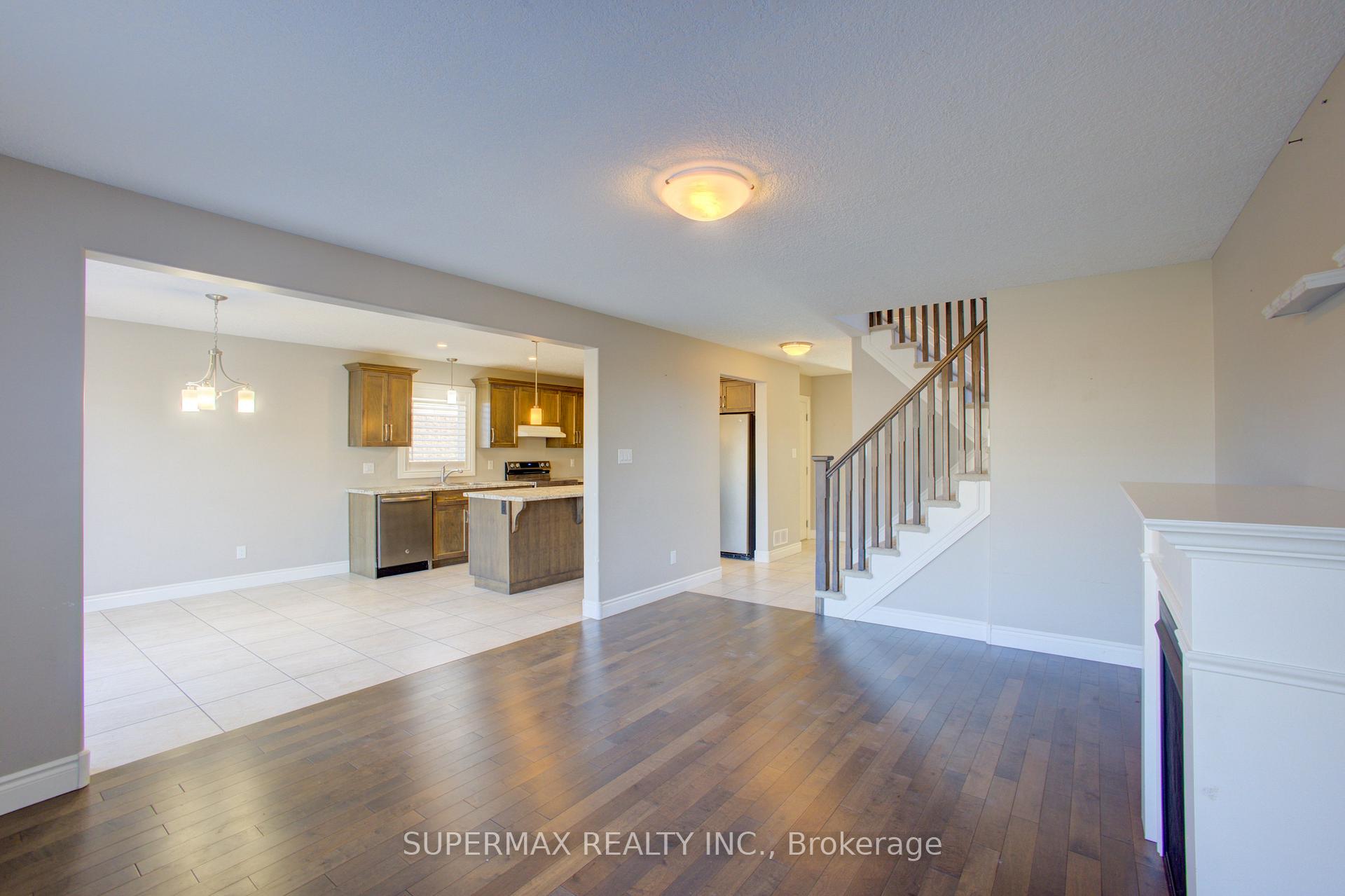 Photo 11 of 945 Reserve Avenue S, North Perth, Listowel — HOMEH
