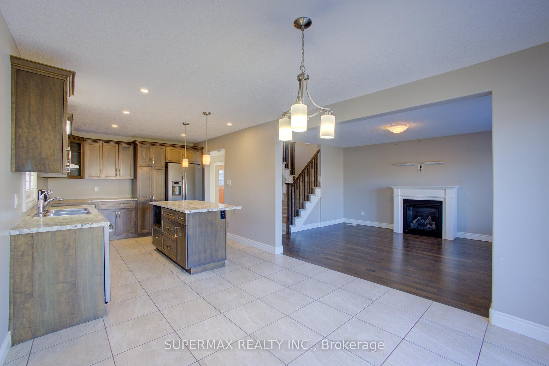 Photo 17 of 945 Reserve Avenue S, North Perth, Listowel — HOMEH