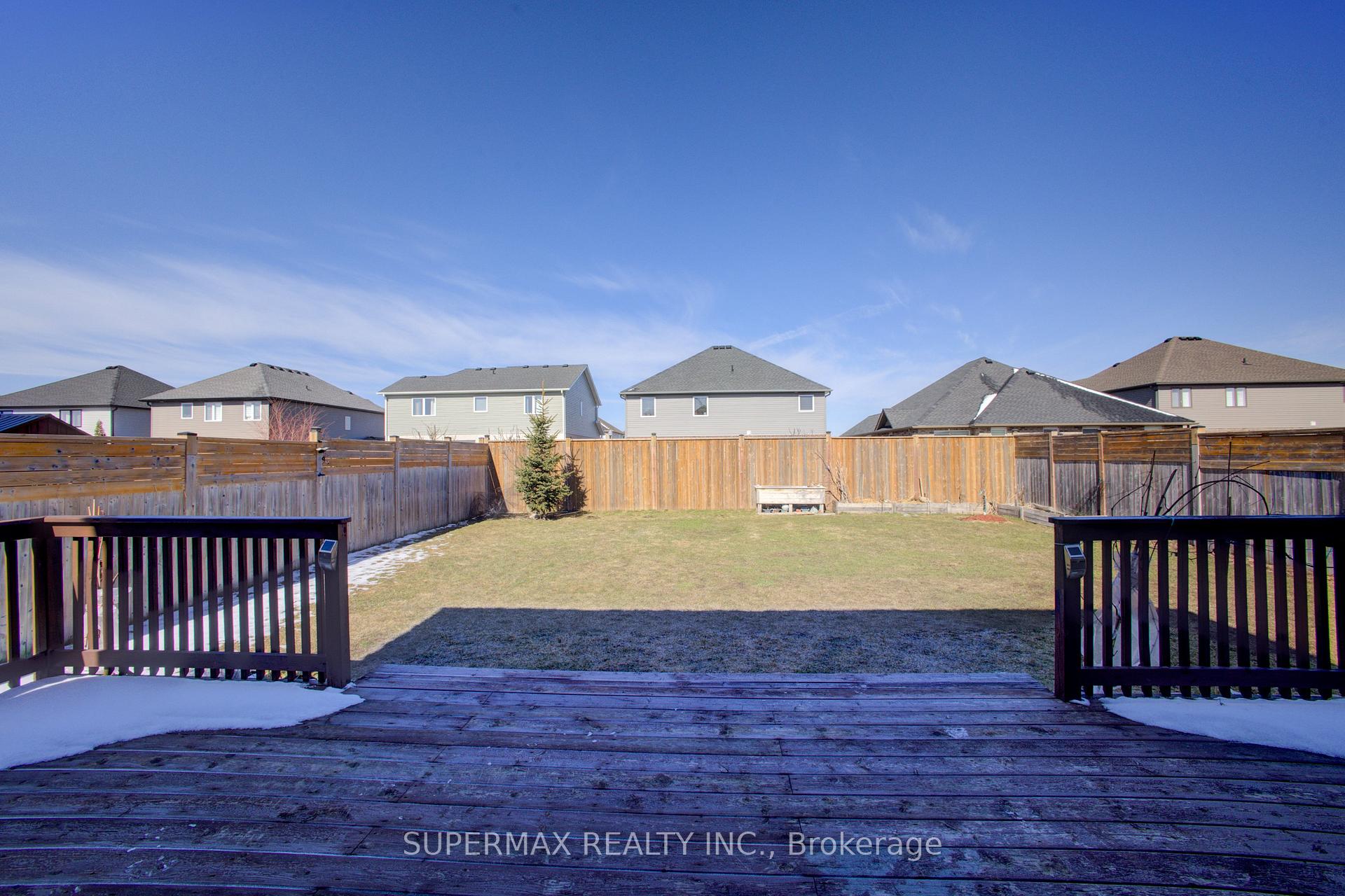 Photo 38 of 945 Reserve Avenue S, North Perth, Listowel — HOMEH