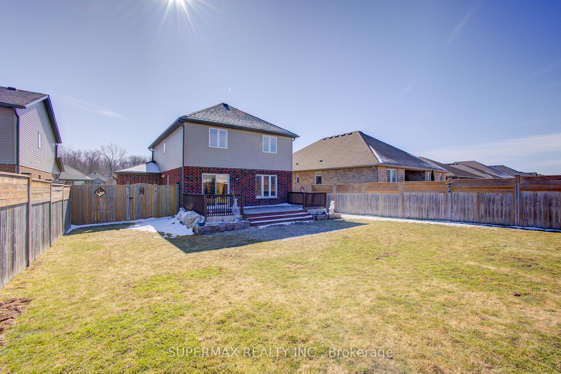 Photo 42 of 945 Reserve Avenue S, North Perth, Listowel — HOMEH