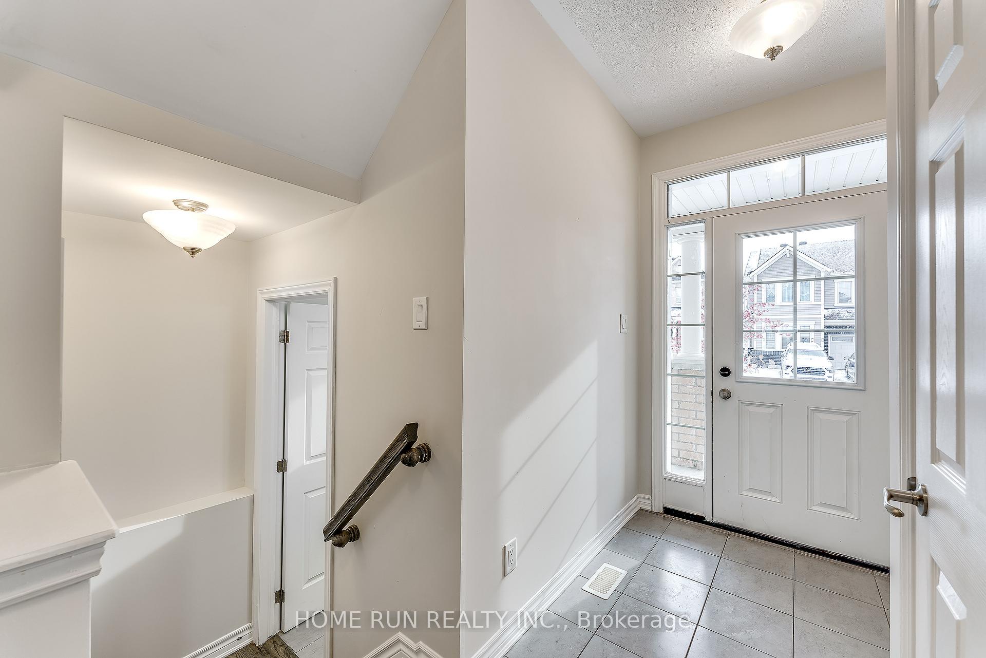 Photo 2 of 338 Sweetclover Way, Ottawa, Avalon West — HOMEH