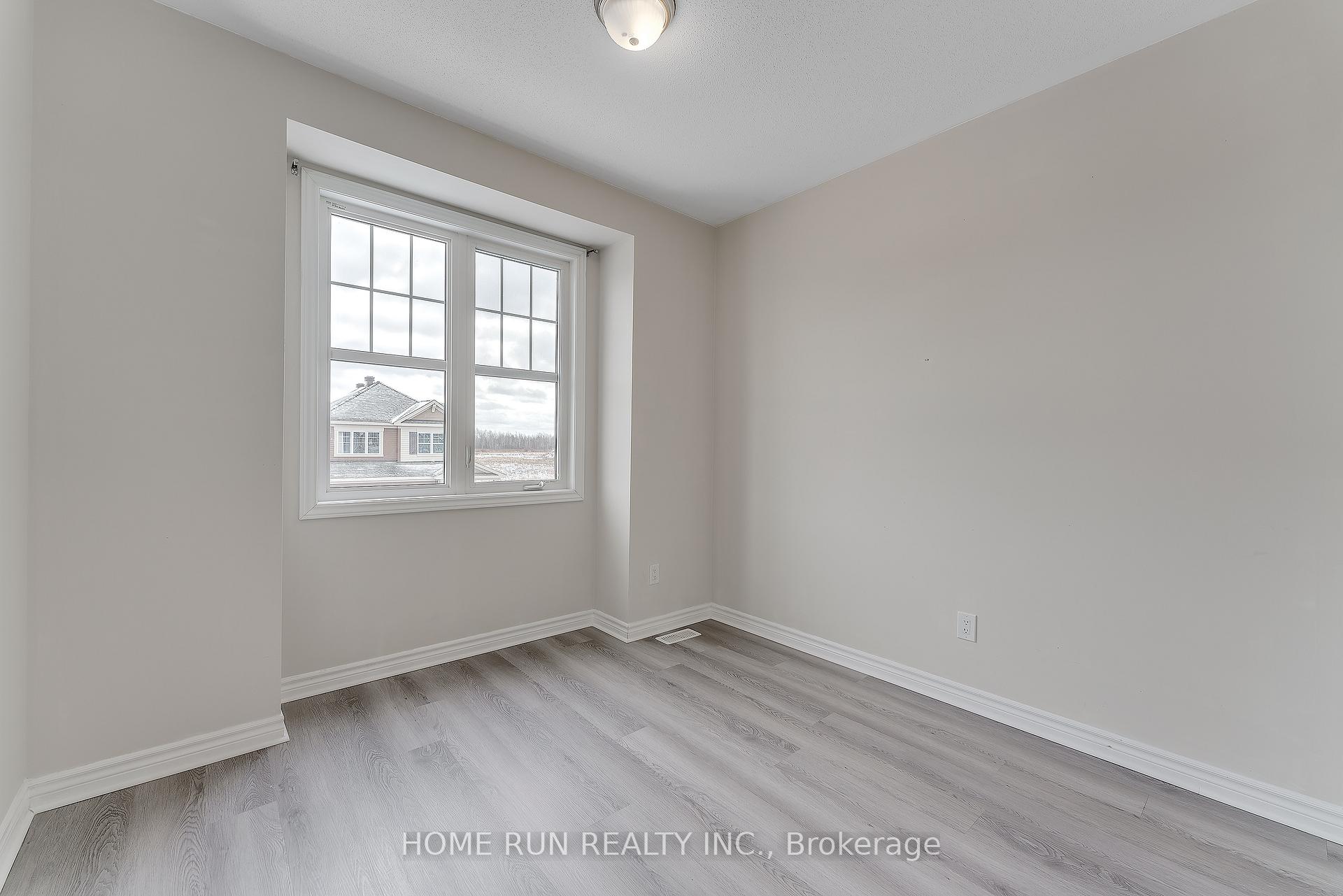 Photo 16 of 338 Sweetclover Way, Ottawa, Avalon West — HOMEH