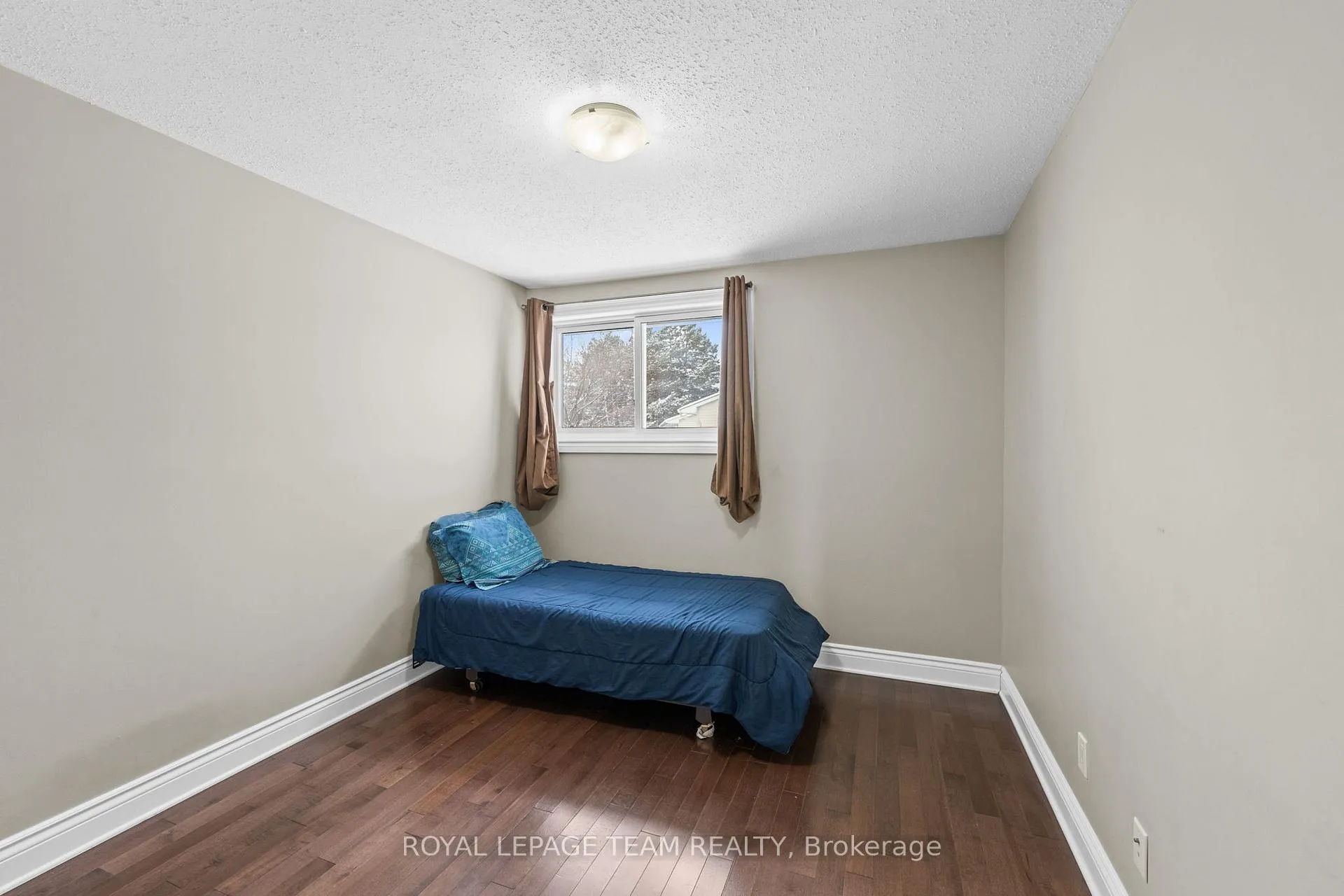 Photo 31 of 828 Kingfisher Crescent, Ottawa, Chatelaine Village — HOMEH