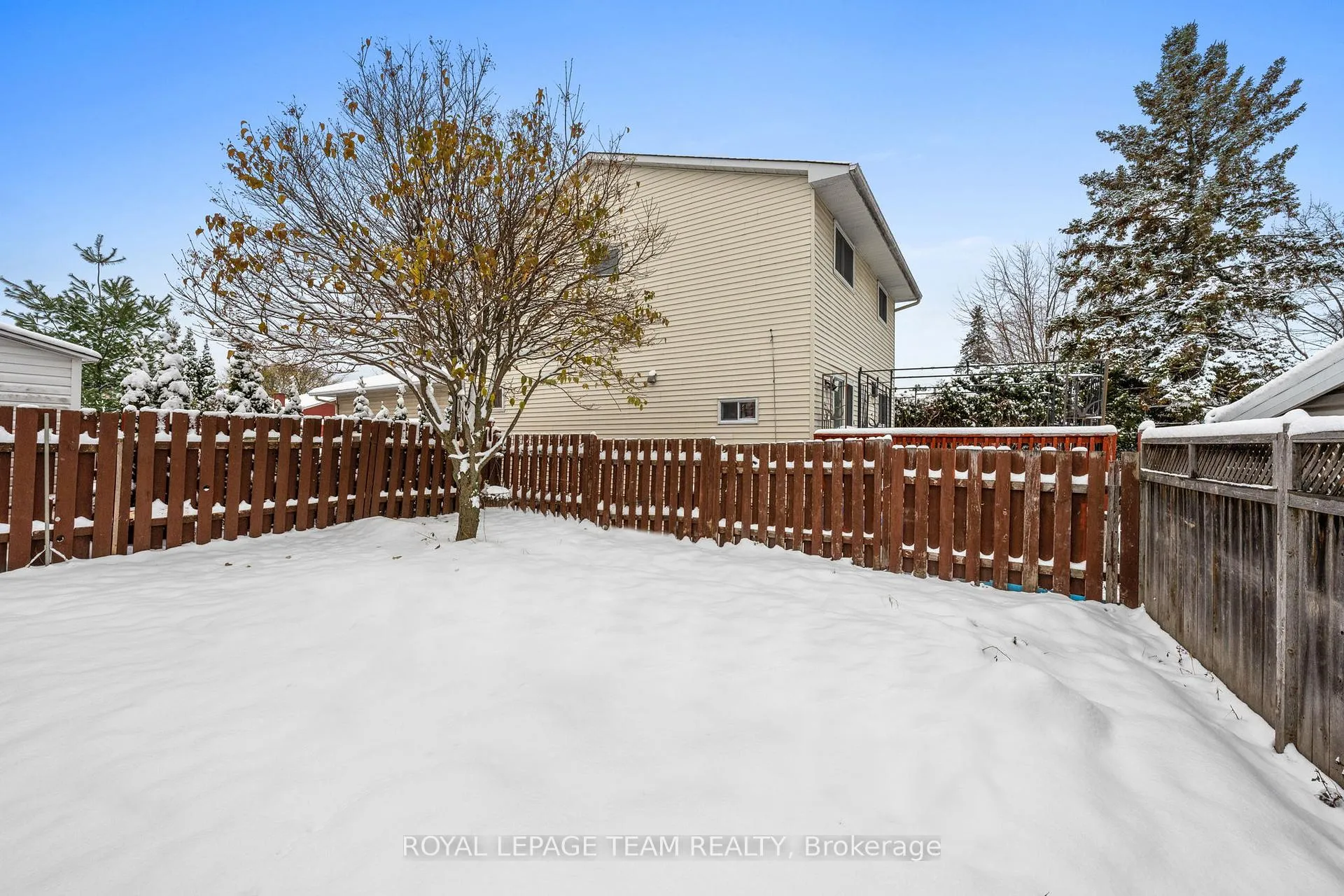 Photo 42 of 828 Kingfisher Crescent, Ottawa, Chatelaine Village — HOMEH