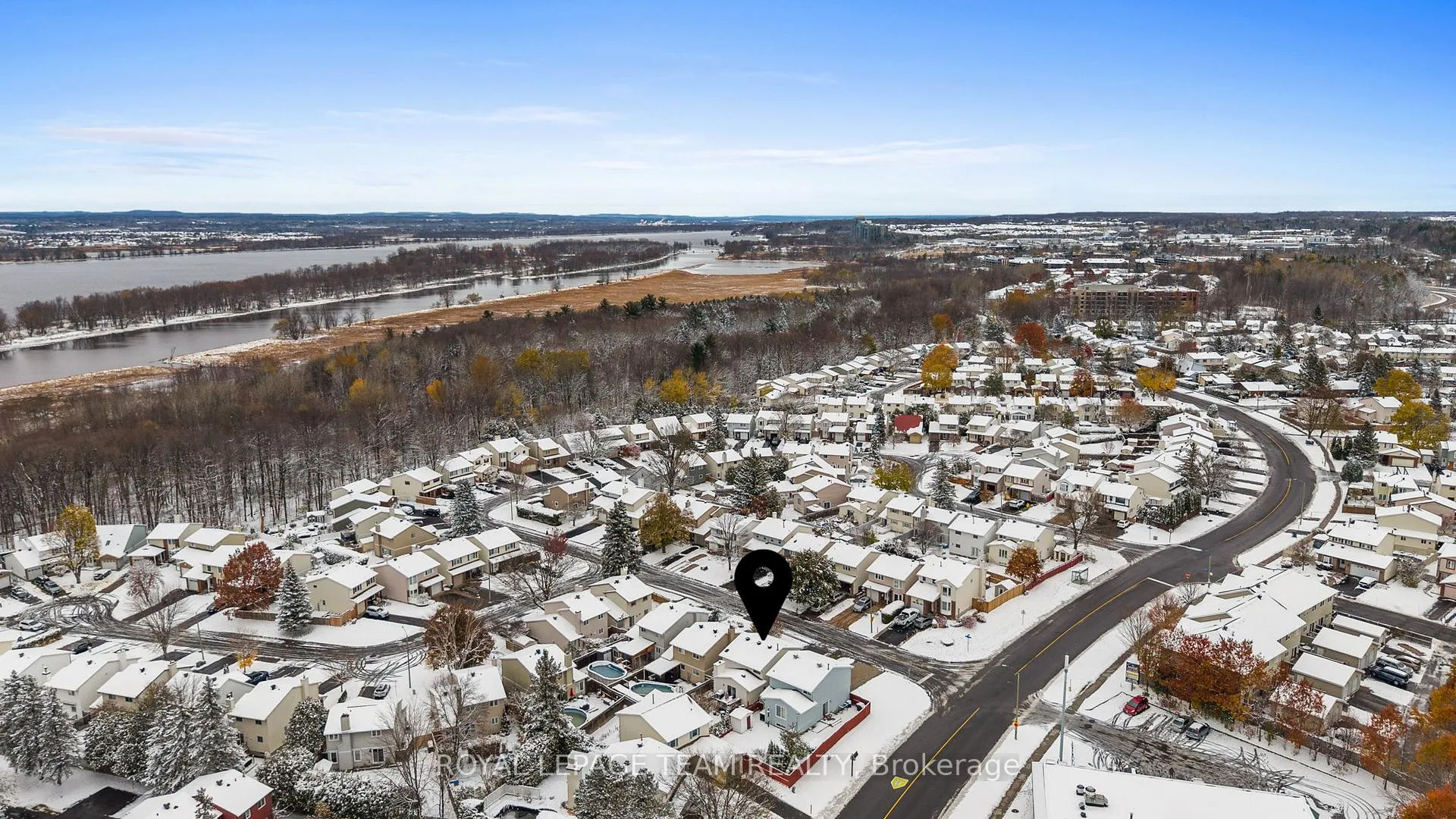 Photo 50 of 828 Kingfisher Crescent, Ottawa, Chatelaine Village — HOMEH
