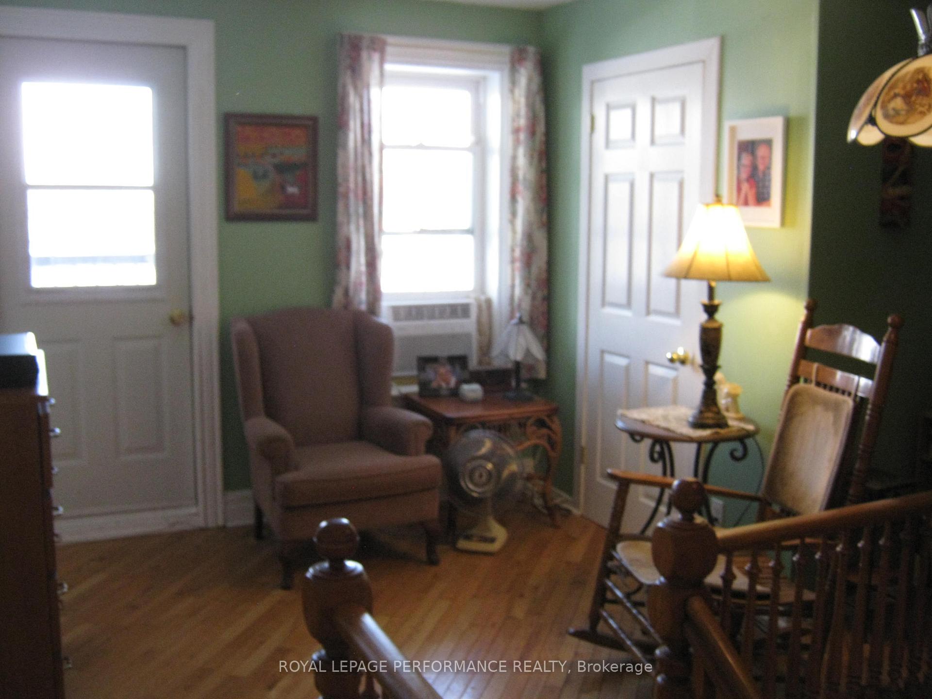 Photo 17 of 170 Bishop Street N, North Glengarry, Alexandria — HOMEH