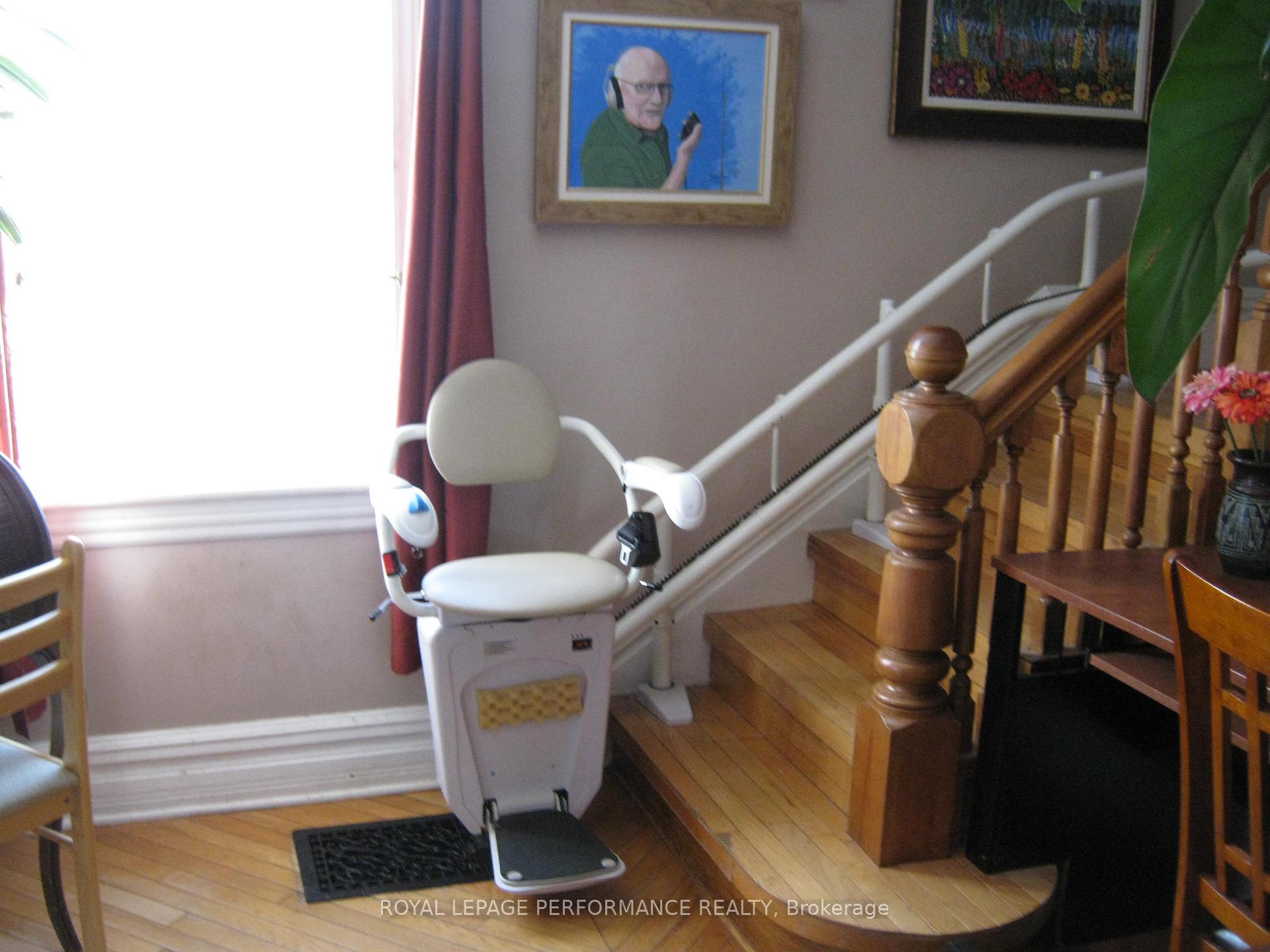 Photo 25 of 170 Bishop Street N, North Glengarry, Alexandria — HOMEH