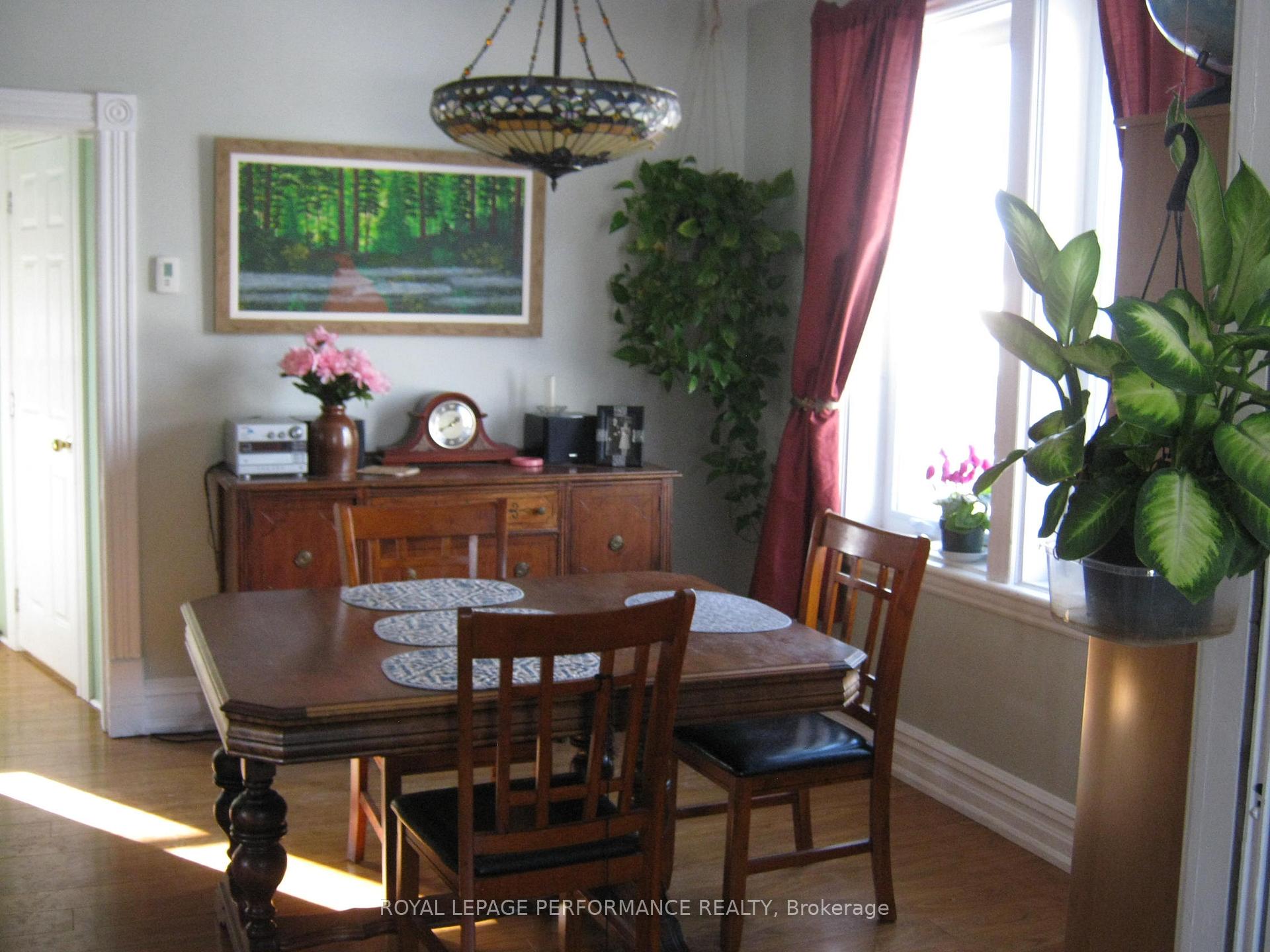 Photo 31 of 170 Bishop Street N, North Glengarry, Alexandria — HOMEH