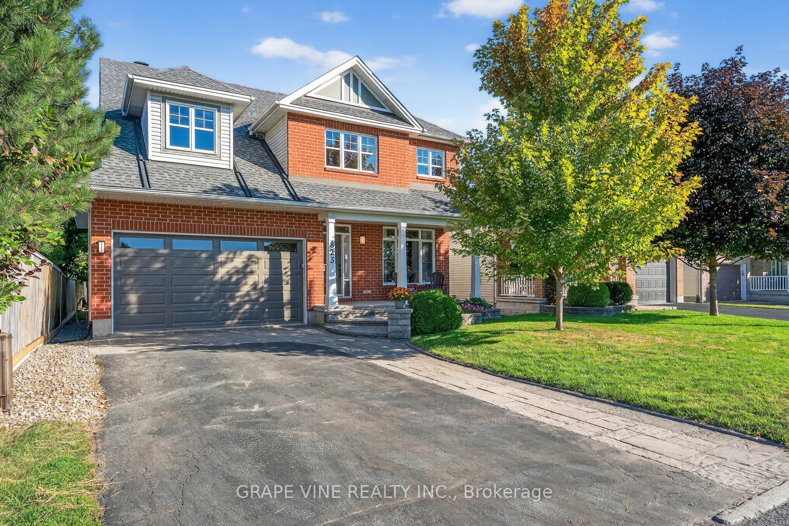 Front of 823 Scala Avenue
