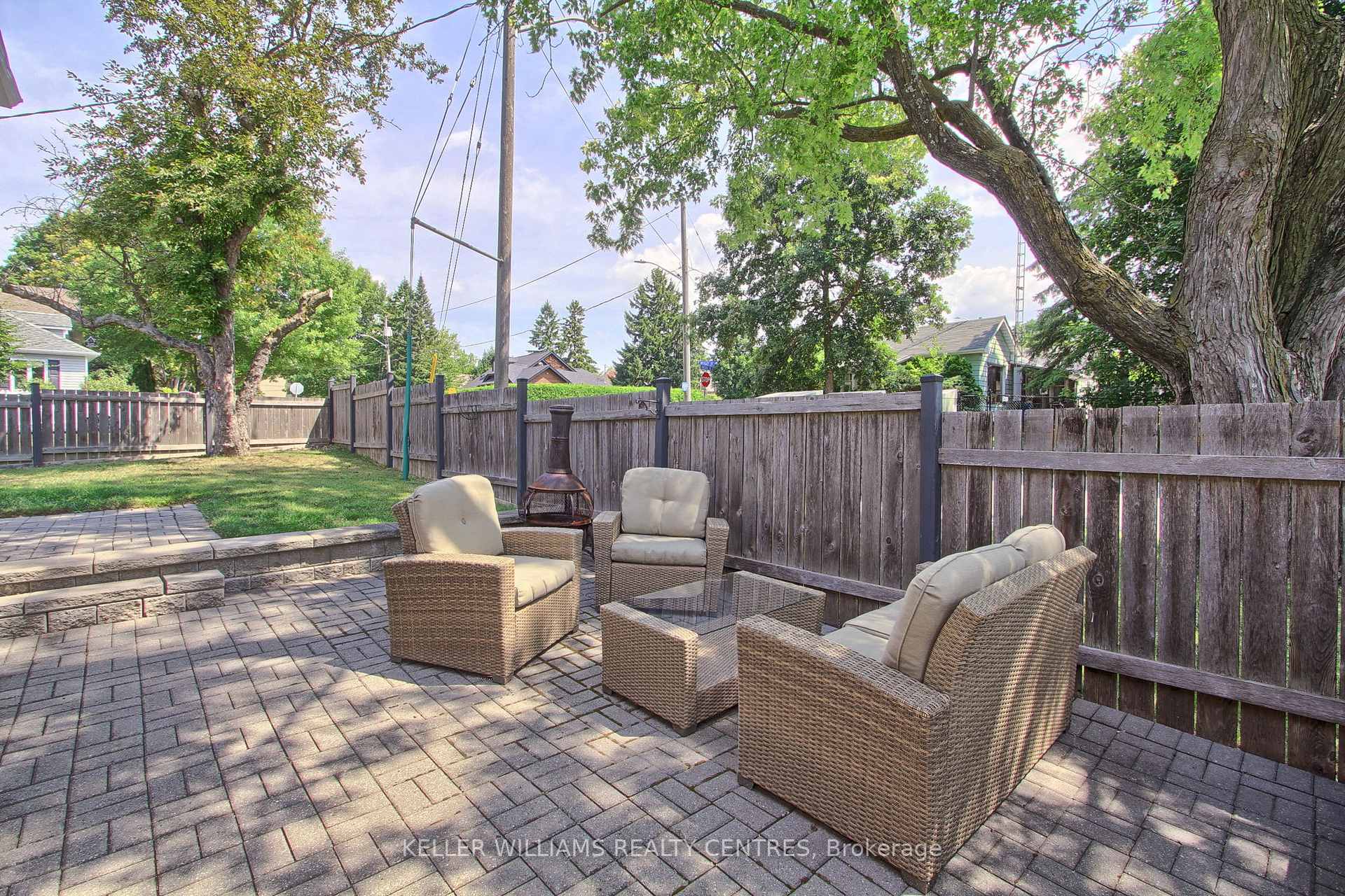 Photo 28 of 678 Crescent Road, Newmarket, Gorham-College Manor — HOMEH