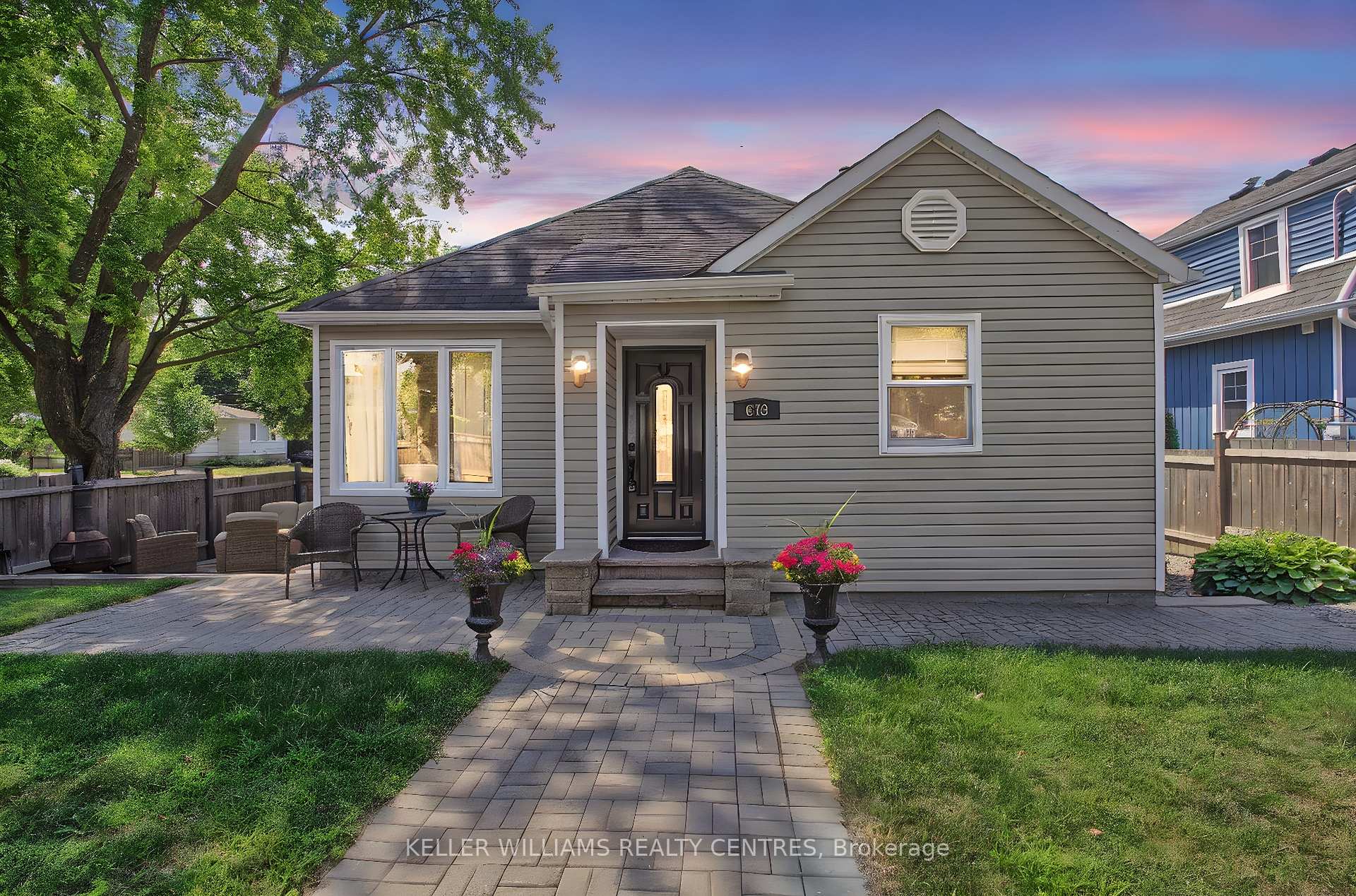 Photo 33 of 678 Crescent Road, Newmarket, Gorham-College Manor — HOMEH