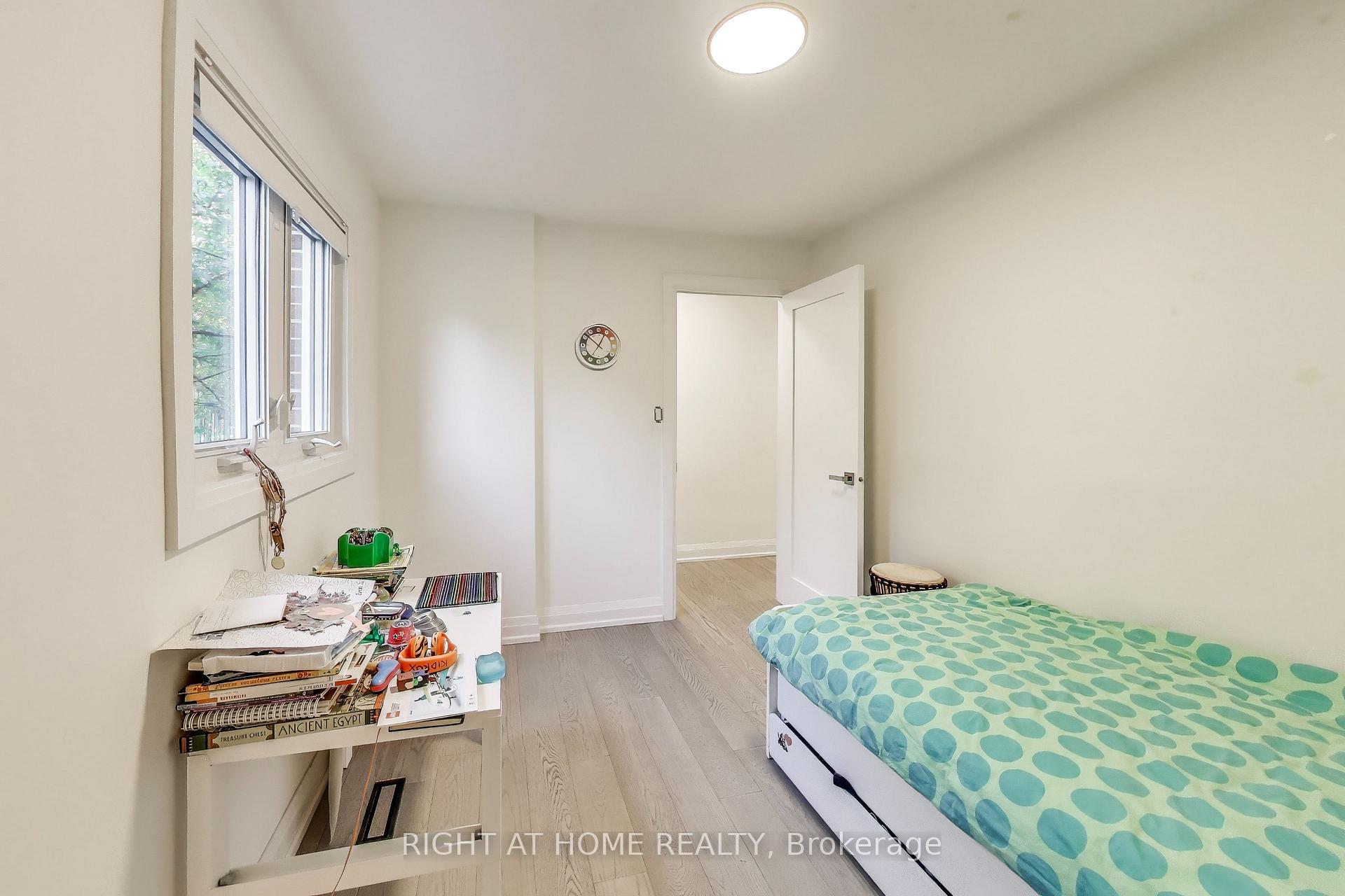 Photo 20 of 494 Meadows Boulevard, Mississauga, Rathwood — HOMEH