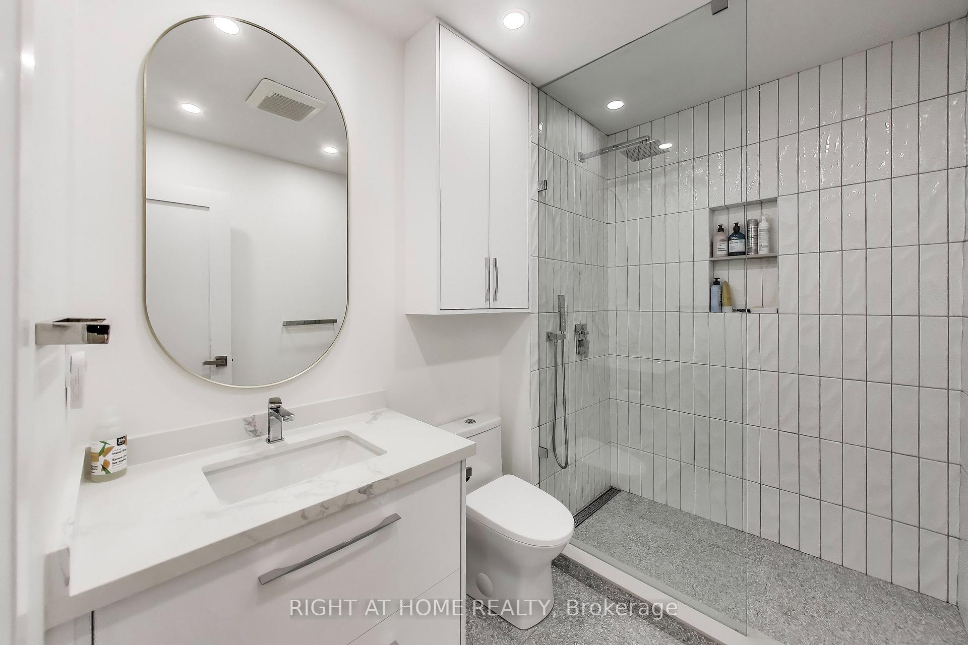 Photo 21 of 494 Meadows Boulevard, Mississauga, Rathwood — HOMEH