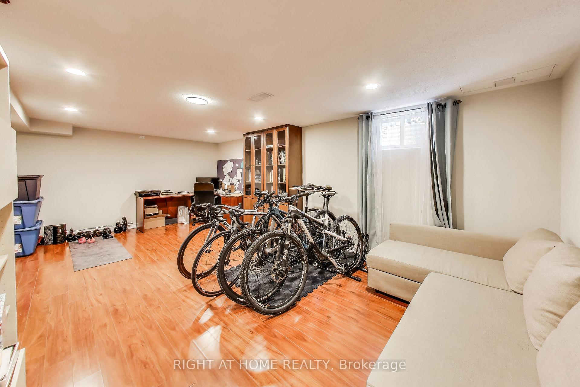 Photo 30 of 494 Meadows Boulevard, Mississauga, Rathwood — HOMEH