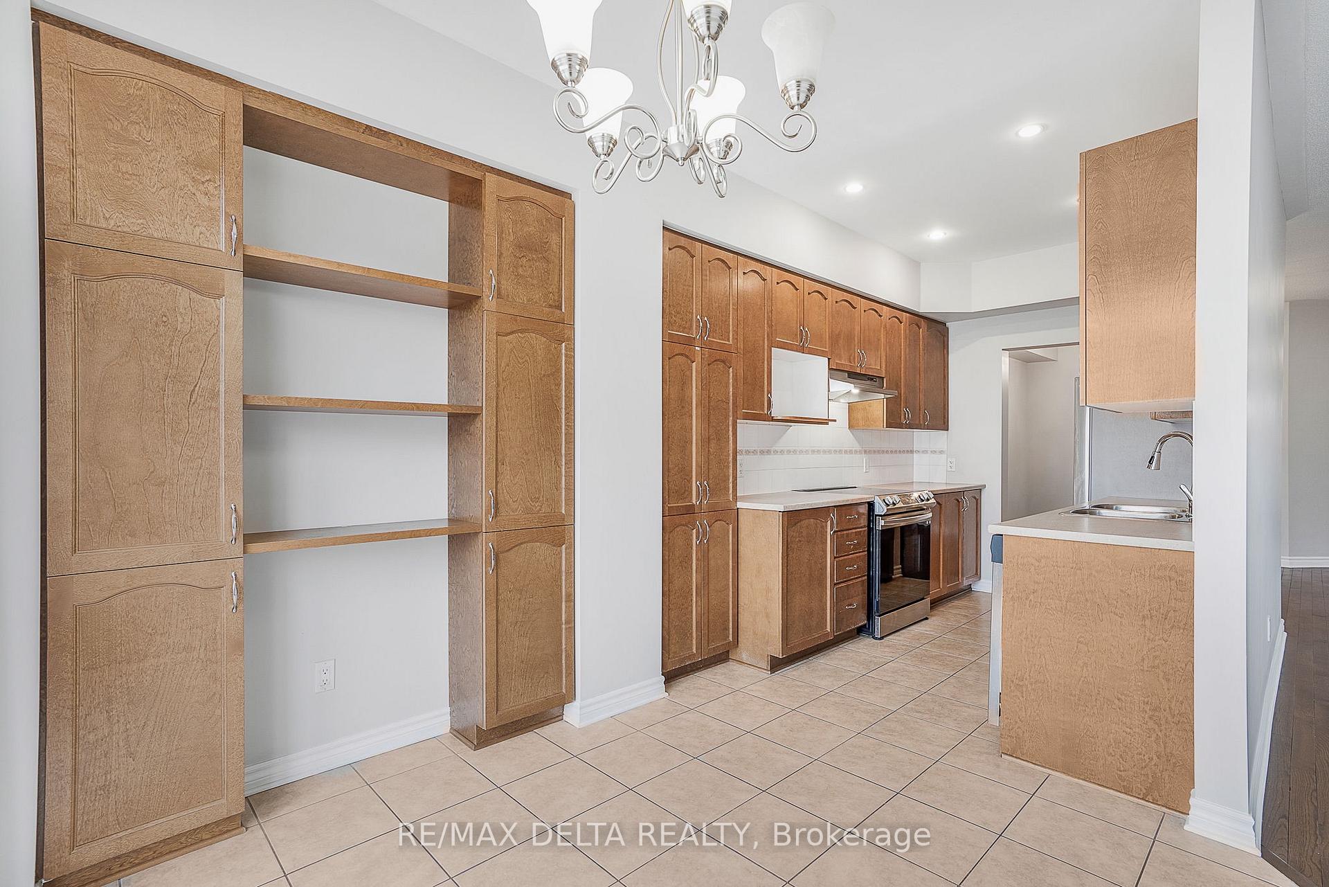 Photo 13 of 1429 Comfrey Crescent, Ottawa, Notting Hill/Summerside — HOMEH