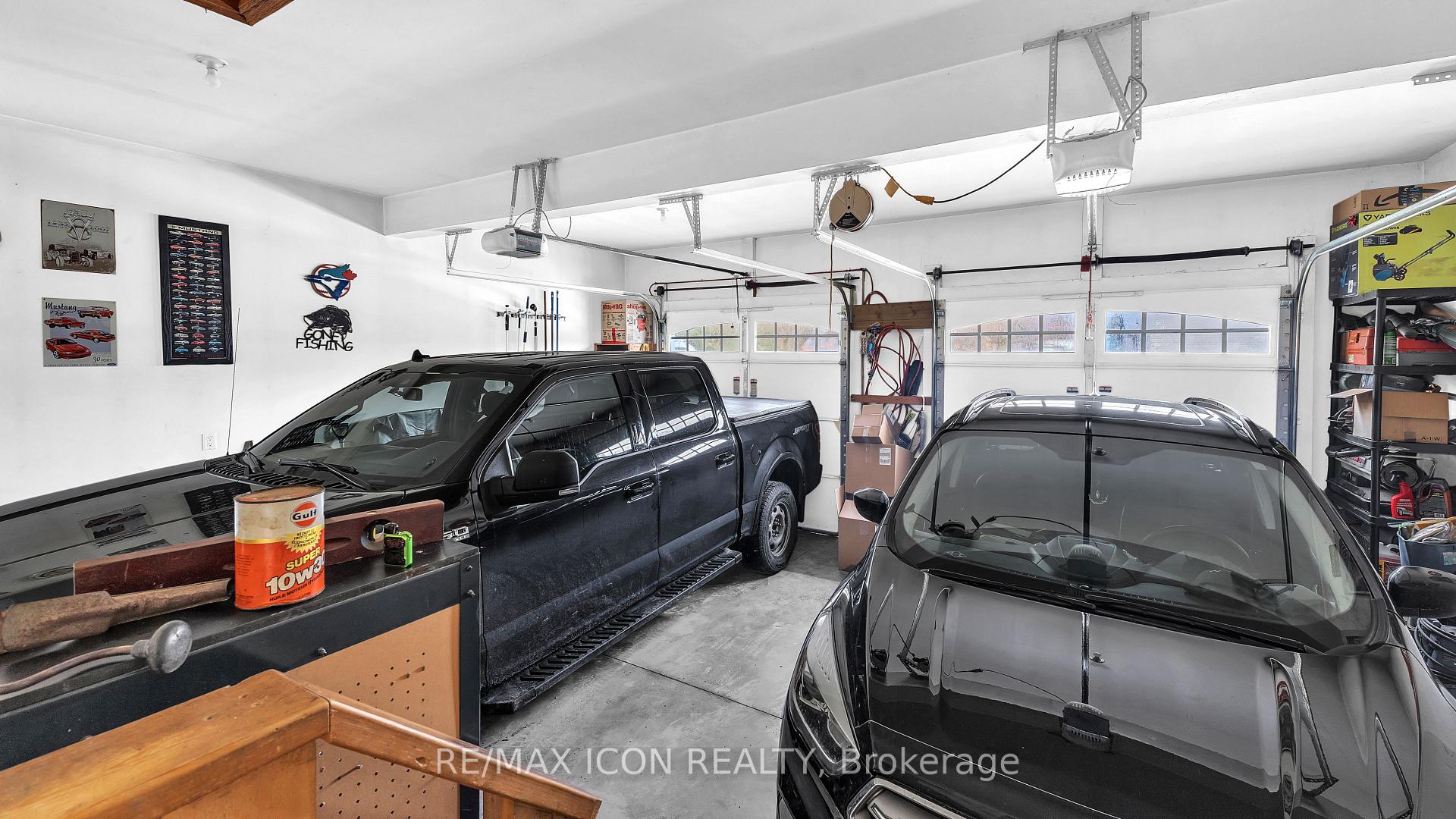 Photo 17 of 145 West Park Drive, North Middlesex, Parkhill — HOMEH