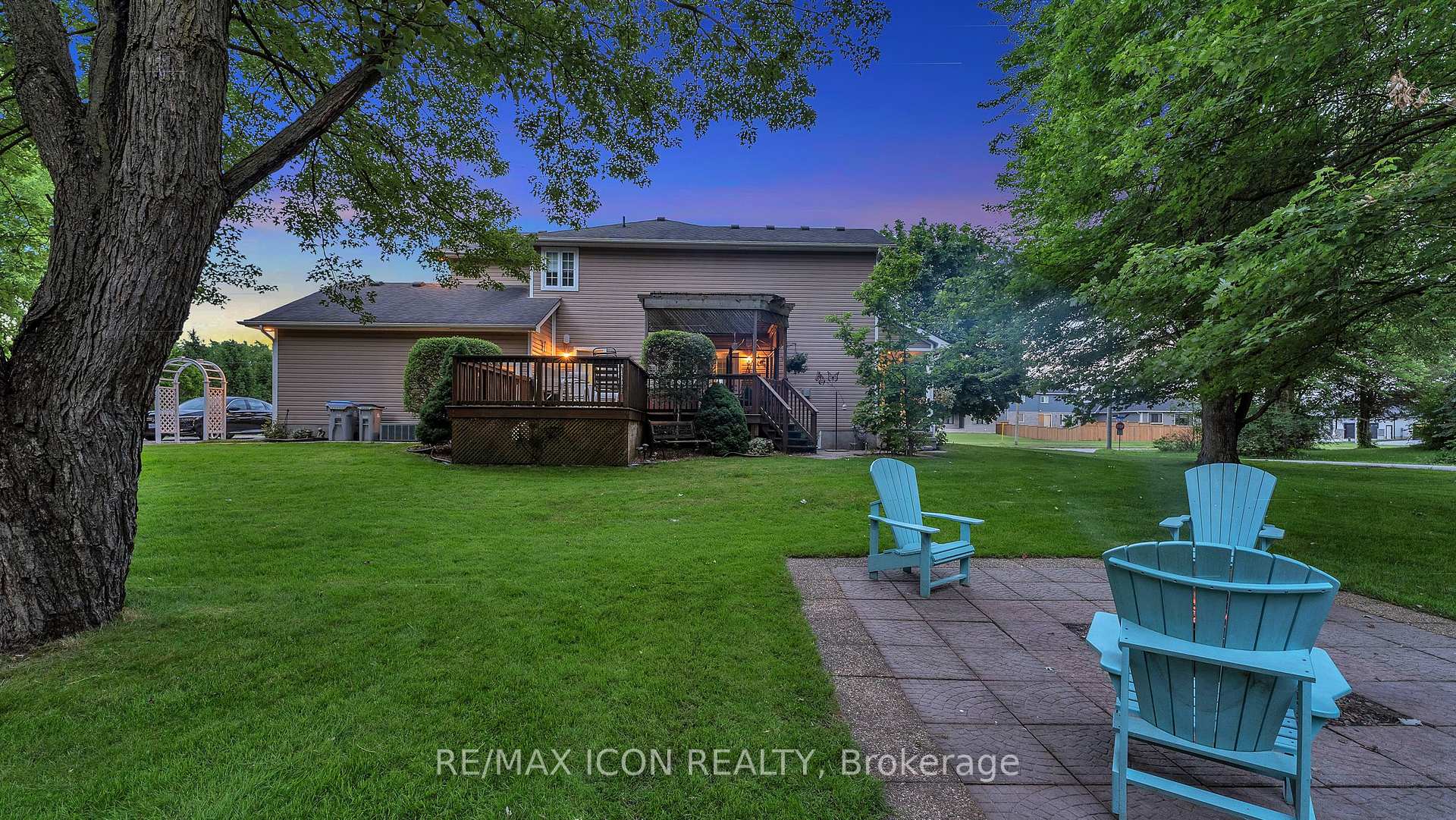 Photo 21 of 145 West Park Drive, North Middlesex, Parkhill — HOMEH