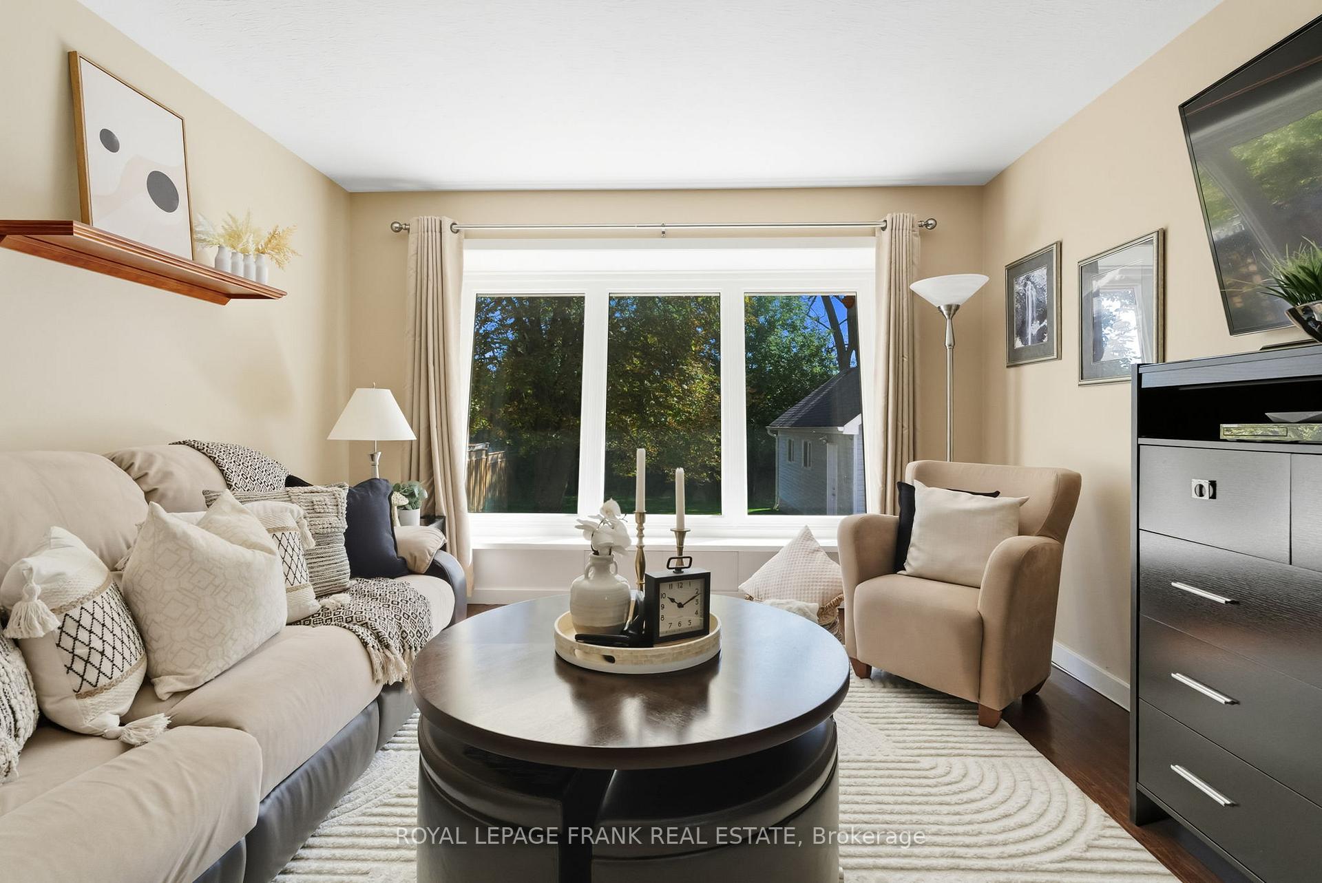 Photo 13 of 131 Jones Avenue, Oshawa, Centennial — HOMEH
