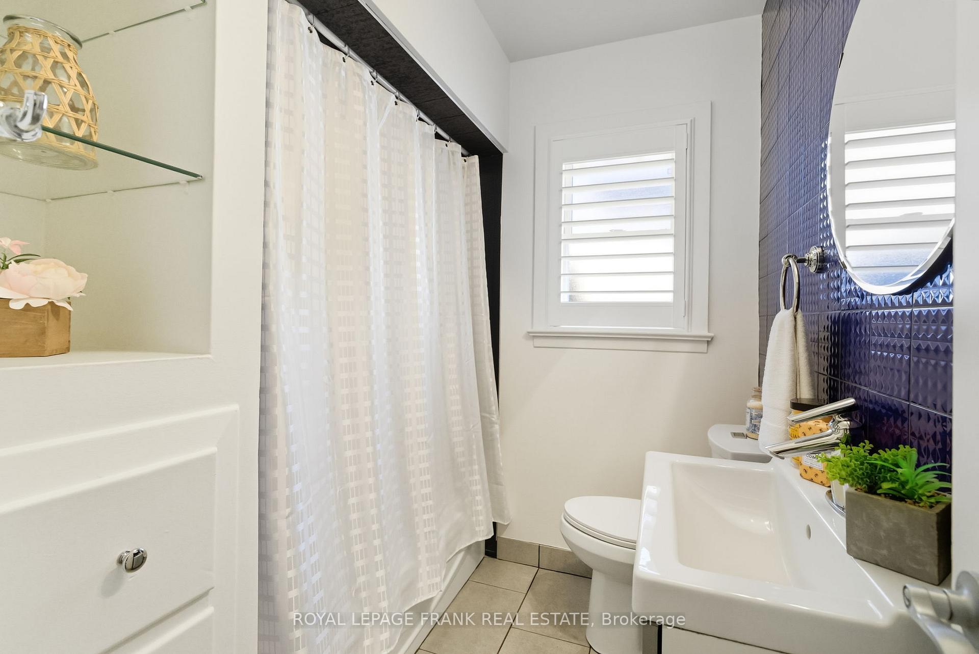 Photo 25 of 131 Jones Avenue, Oshawa, Centennial — HOMEH