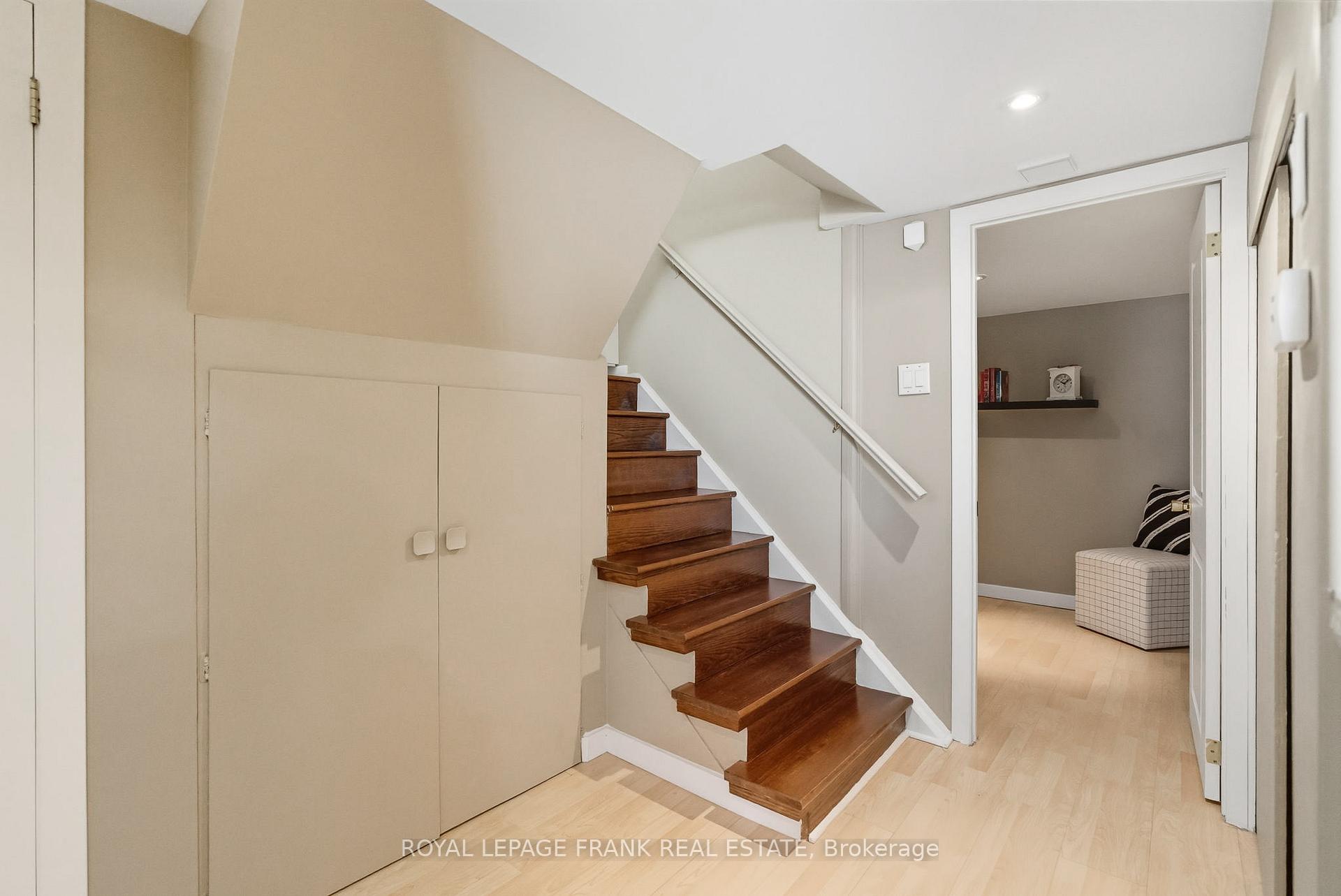 Photo 27 of 131 Jones Avenue, Oshawa, Centennial — HOMEH