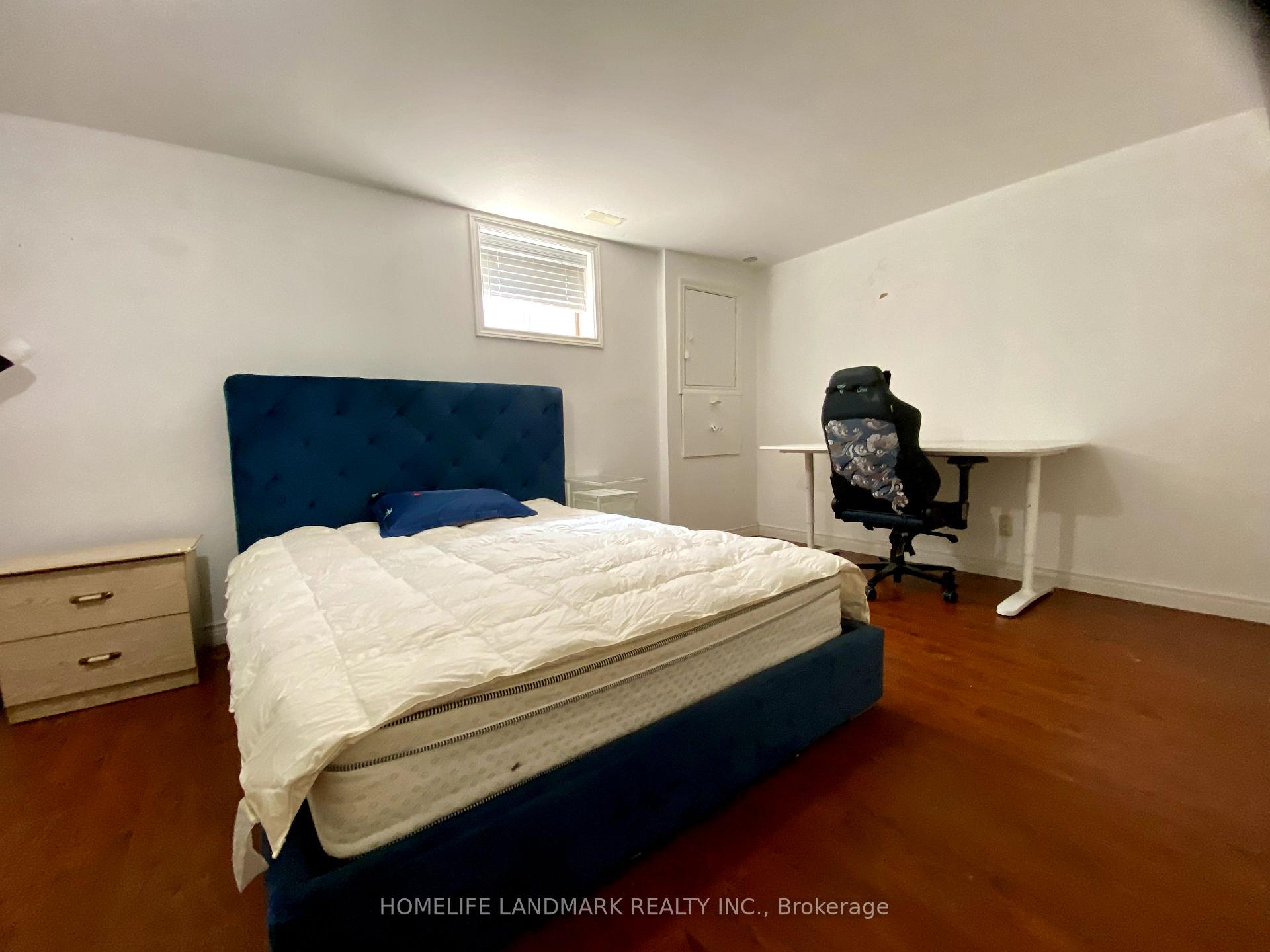 Photo 7 of Unit Room D Basement, 3371 Cider Mill Place, Mississauga, Erin Mills — HOMEH